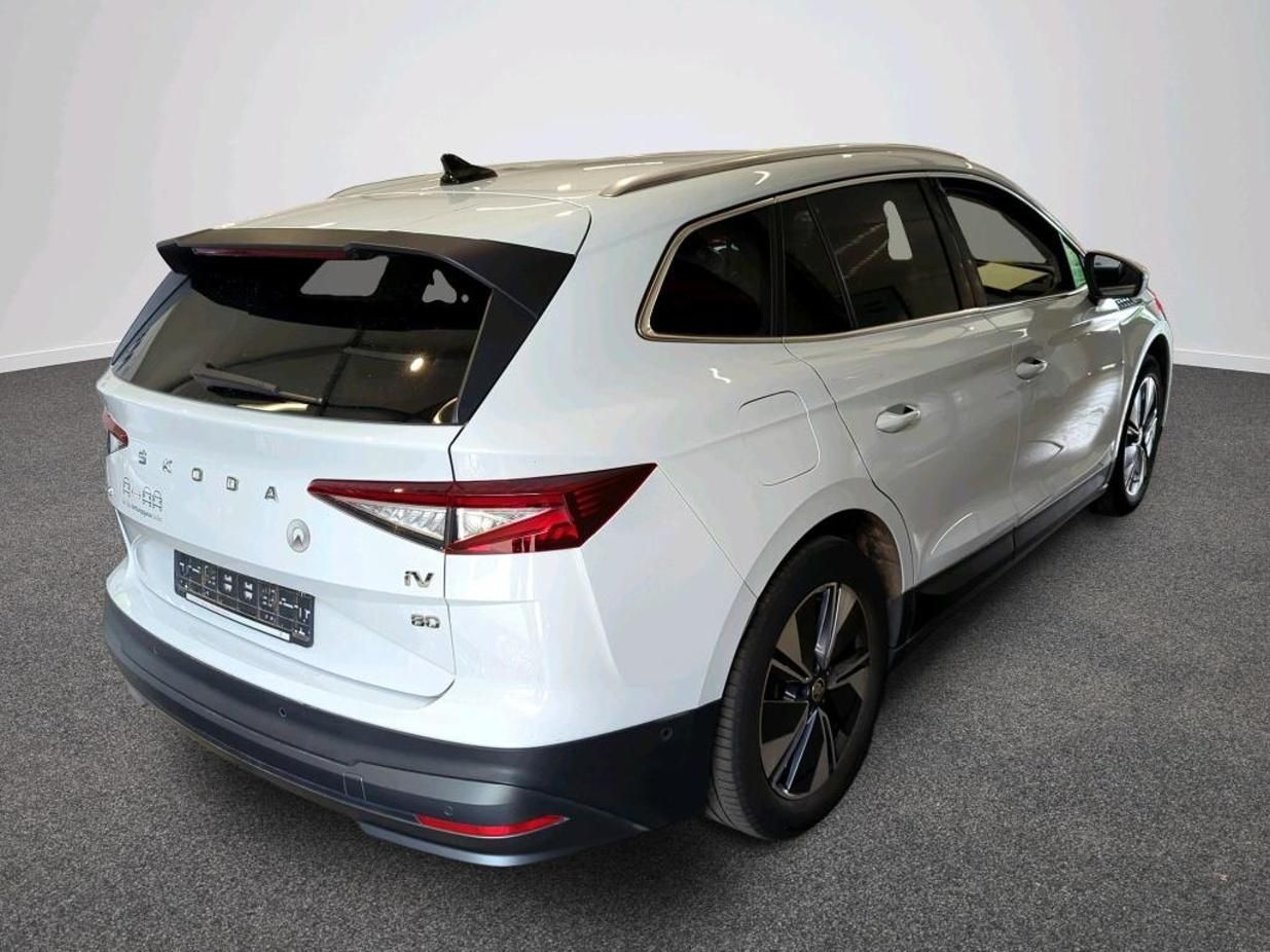 Škoda Enyaq, 150kw, iV80 19ALU TZ SOH 98% - fotka 4