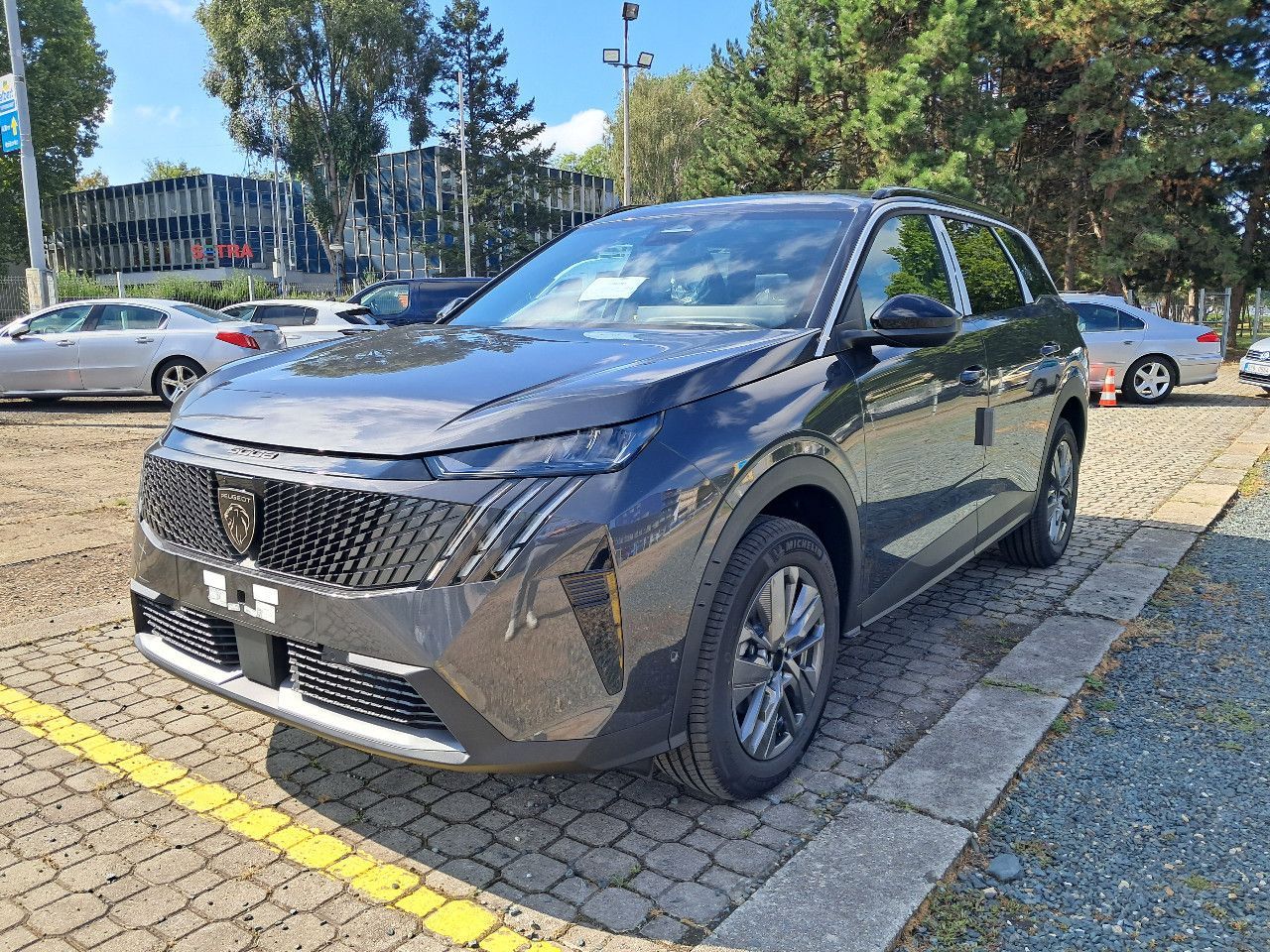 Peugeot 5008, ALLURE Hybrid 145 e-DCS6 - 7 m