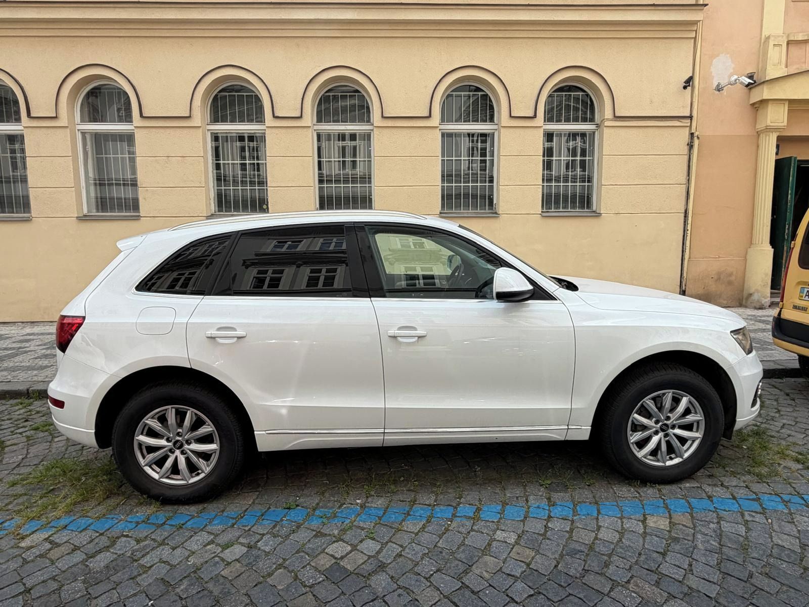 Audi Q5, 2.0 TDI Quattro - fotka 3