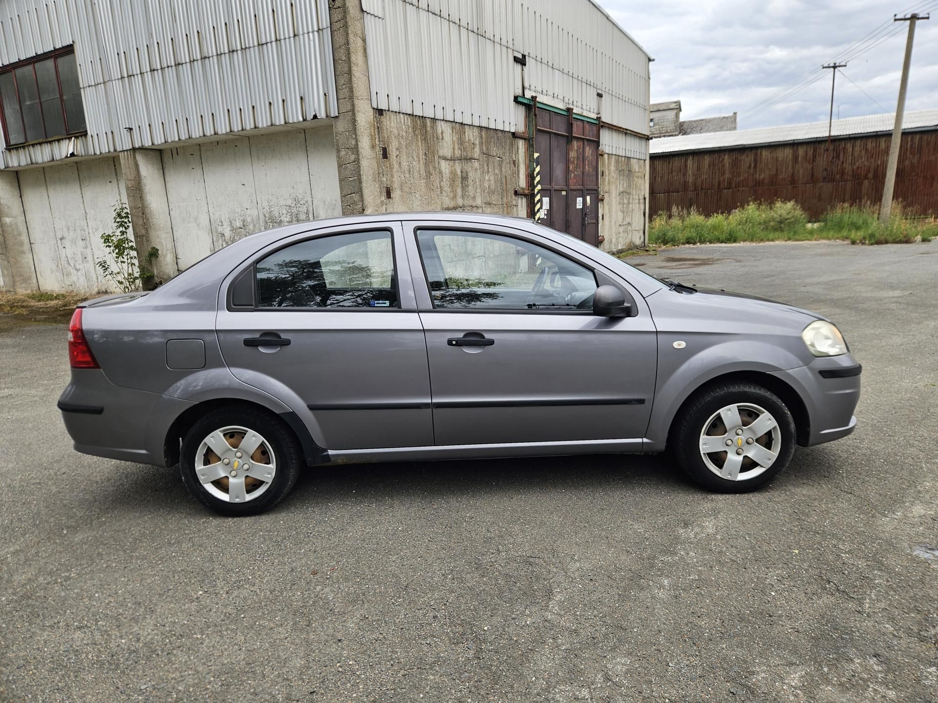 Chevrolet Aveo, 1.2 53KW, MOŽNÉ SPLÁTKY - fotka 5