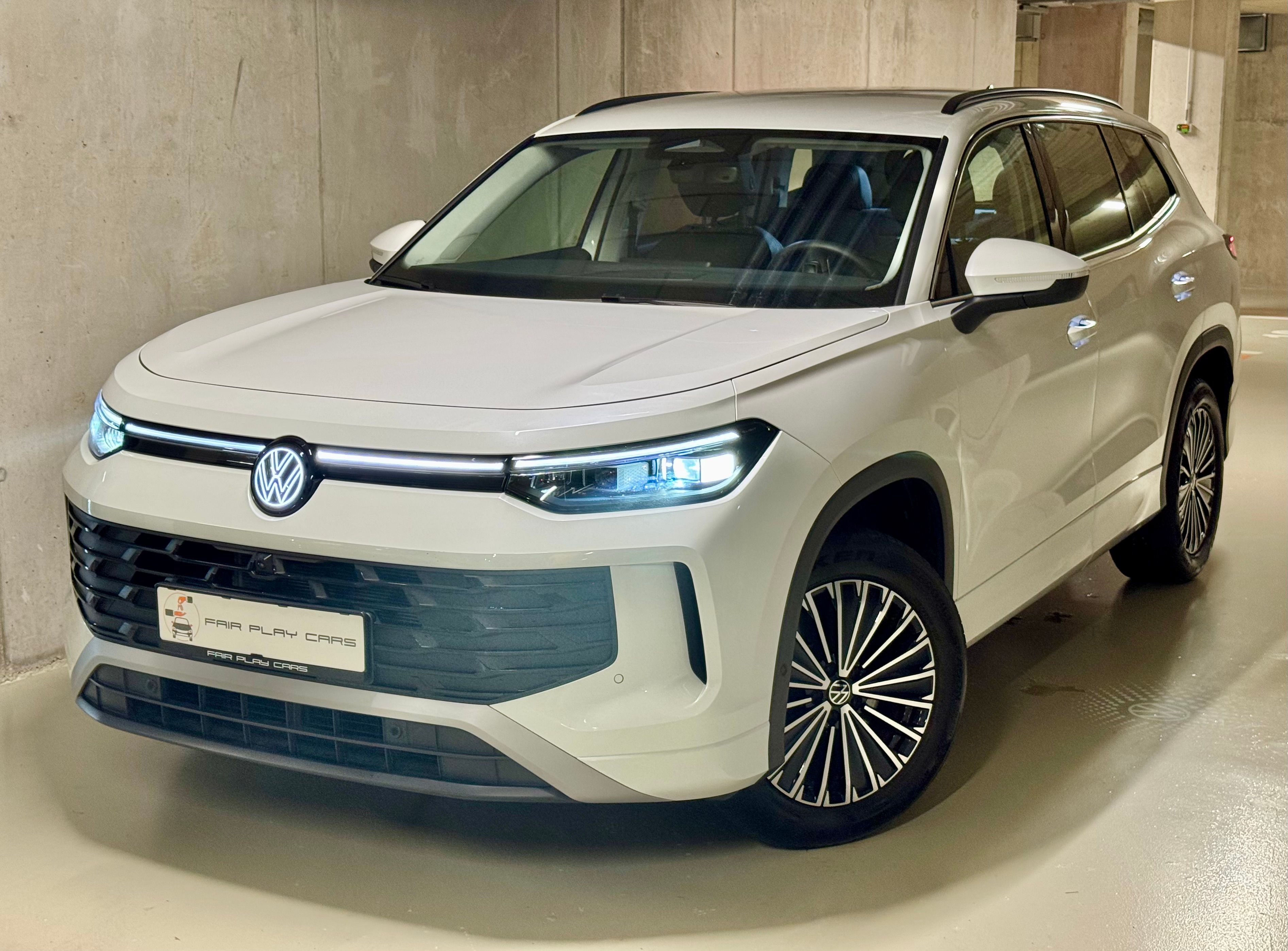 Volkswagen Tayron, eTSI - 7Míst/Tažné/HD-Matrix/ - fotka 4