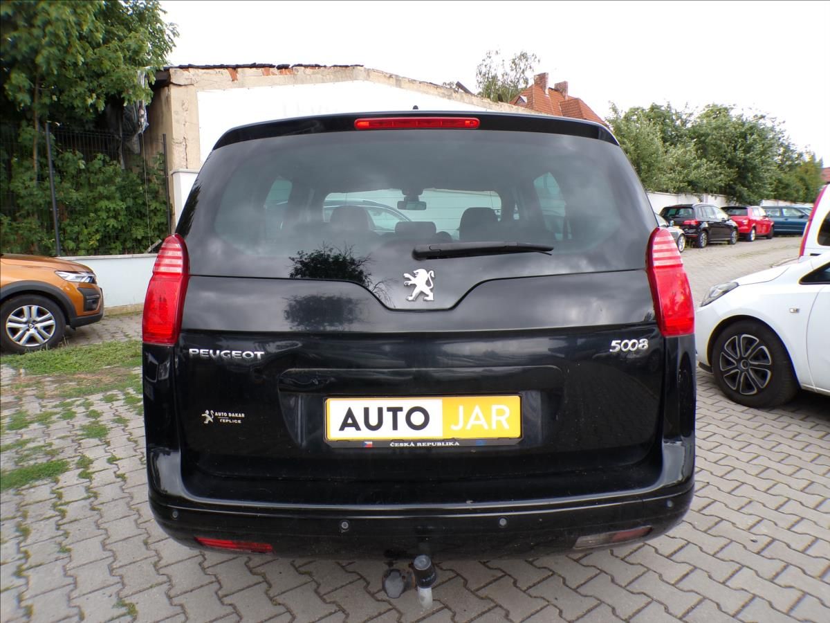 Peugeot 5008, 2,0 HDI  TAŽNÉ ZAŘÍZENÍ - fotka 6