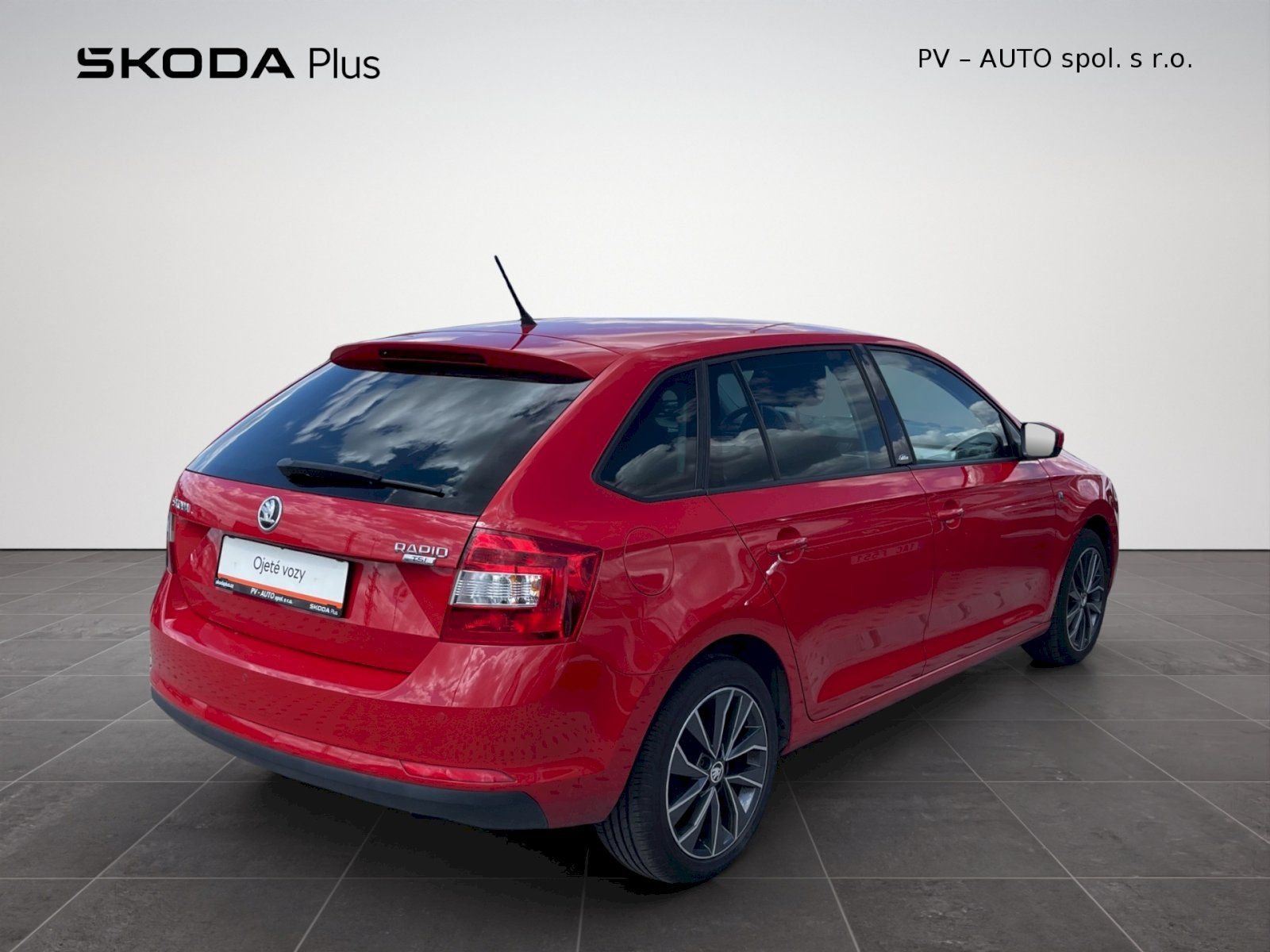 Škoda Rapid, 1.2 TSI 63kW Spaceback Edition - fotka 2