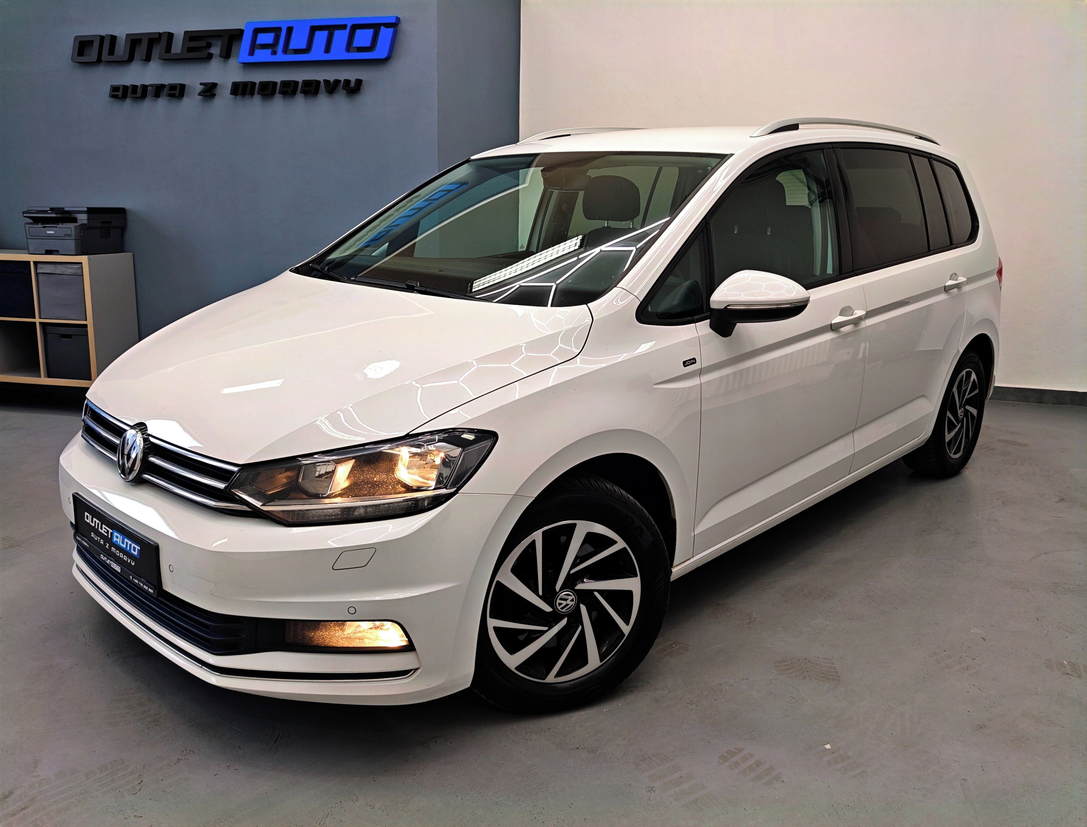 Volkswagen Touran, 1.4 TSI 110KW,DSG,7.MIST,TAŽNE