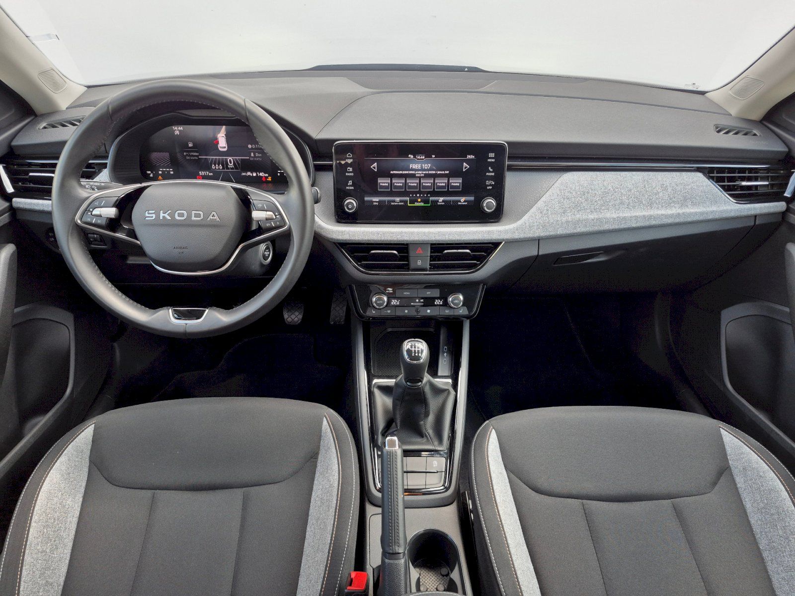Škoda Kamiq, Selection 1.0 TSI 85kW - fotka 5