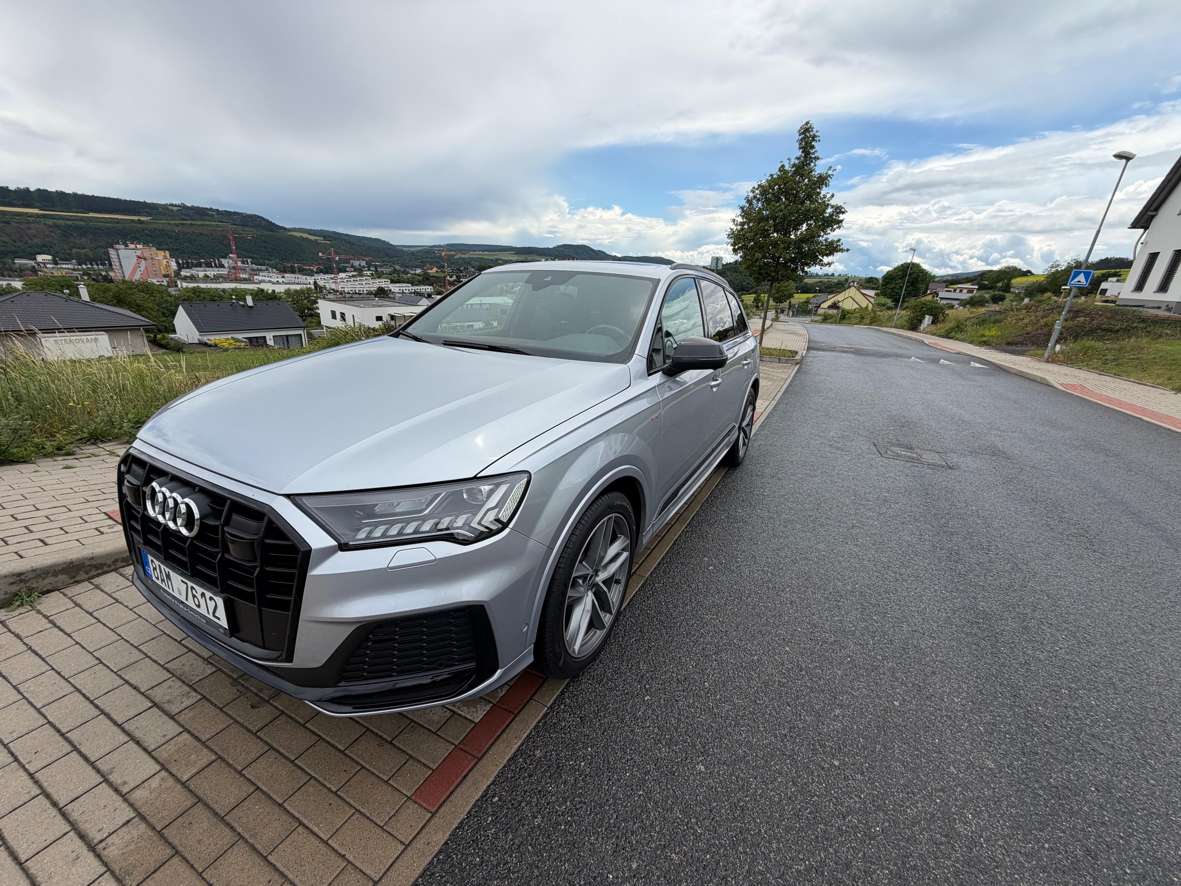 Audi Q7, 3.0 - fotka 2