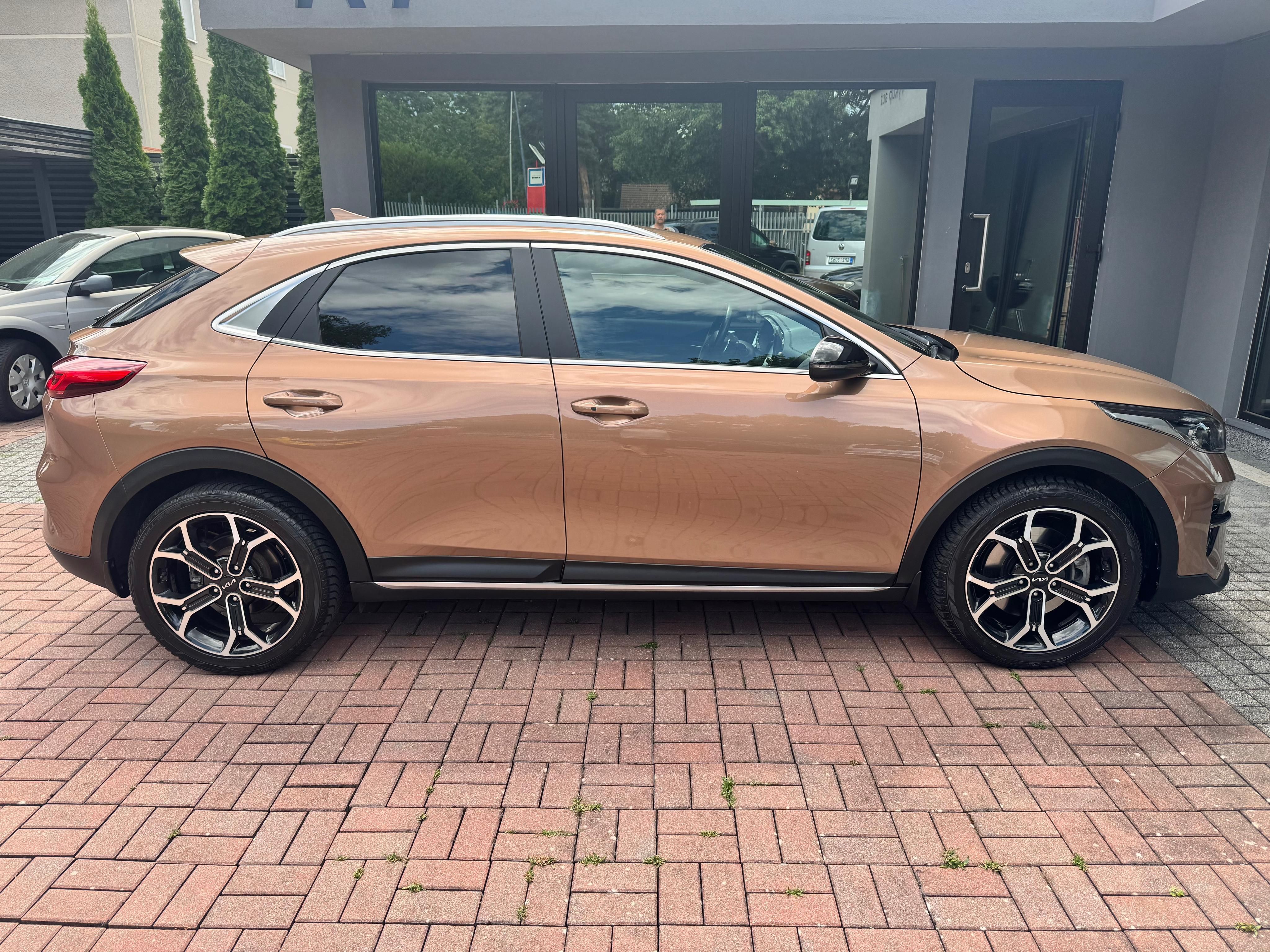 Kia XCee´d, 1,6 T-GDI, ČR, Záruka, DPH - fotka 5