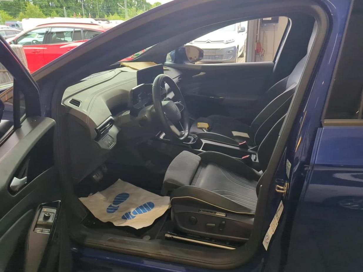 Volkswagen ID.4, 150kw, PERFORMACE SOH 95,0% - fotka 6