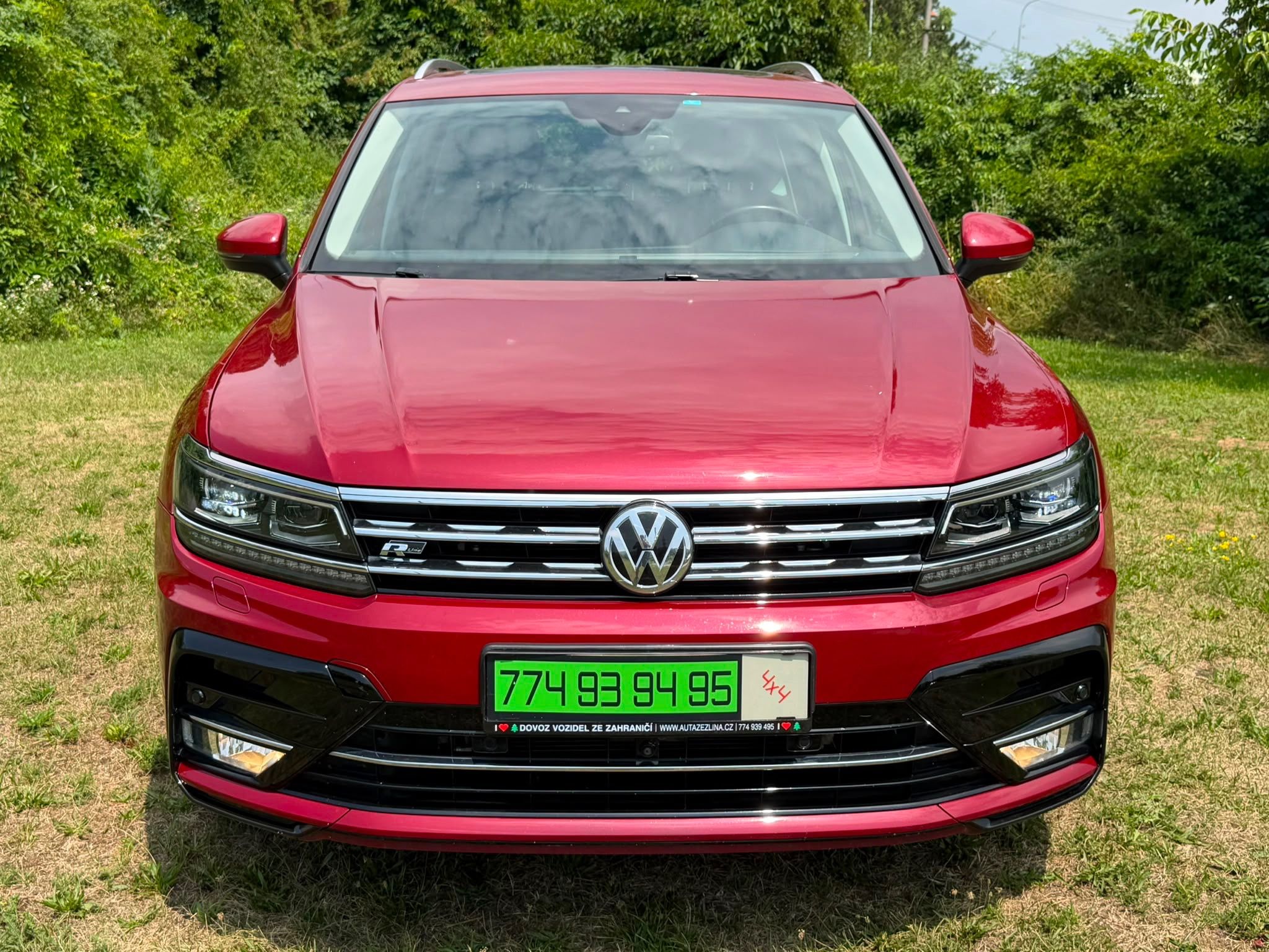 Volkswagen Tiguan, R-LINE 2,0 TDI 4X4- TOP VÝBAVA - fotka 2