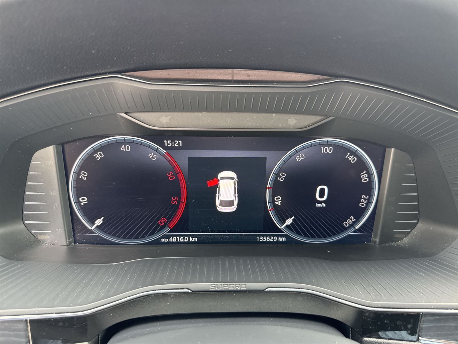 Škoda Superb, Combi 2.0 TDI DSG Style - fotka 6