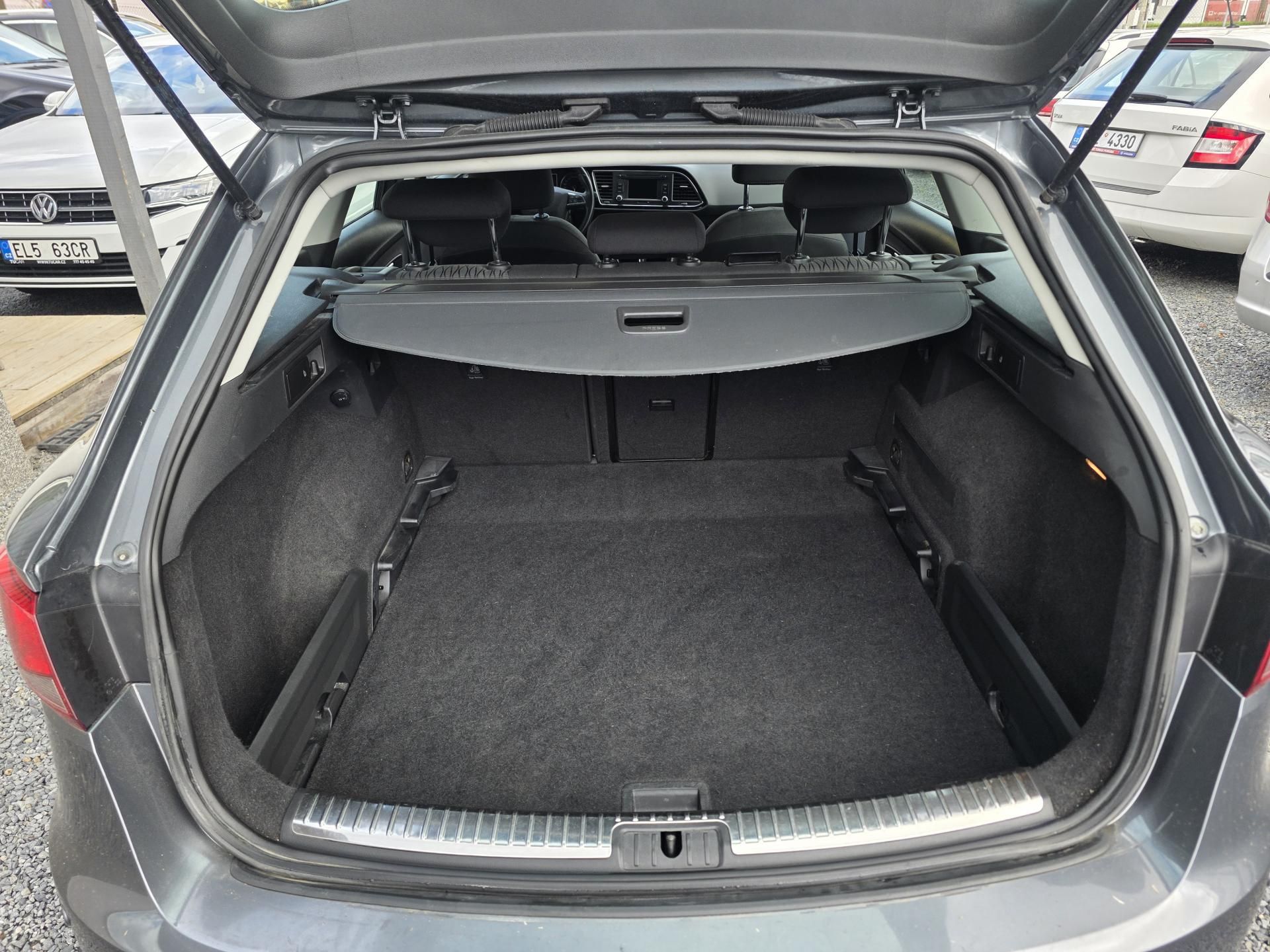 Seat Leon, 1.2 TSI 6ti - fotka 5