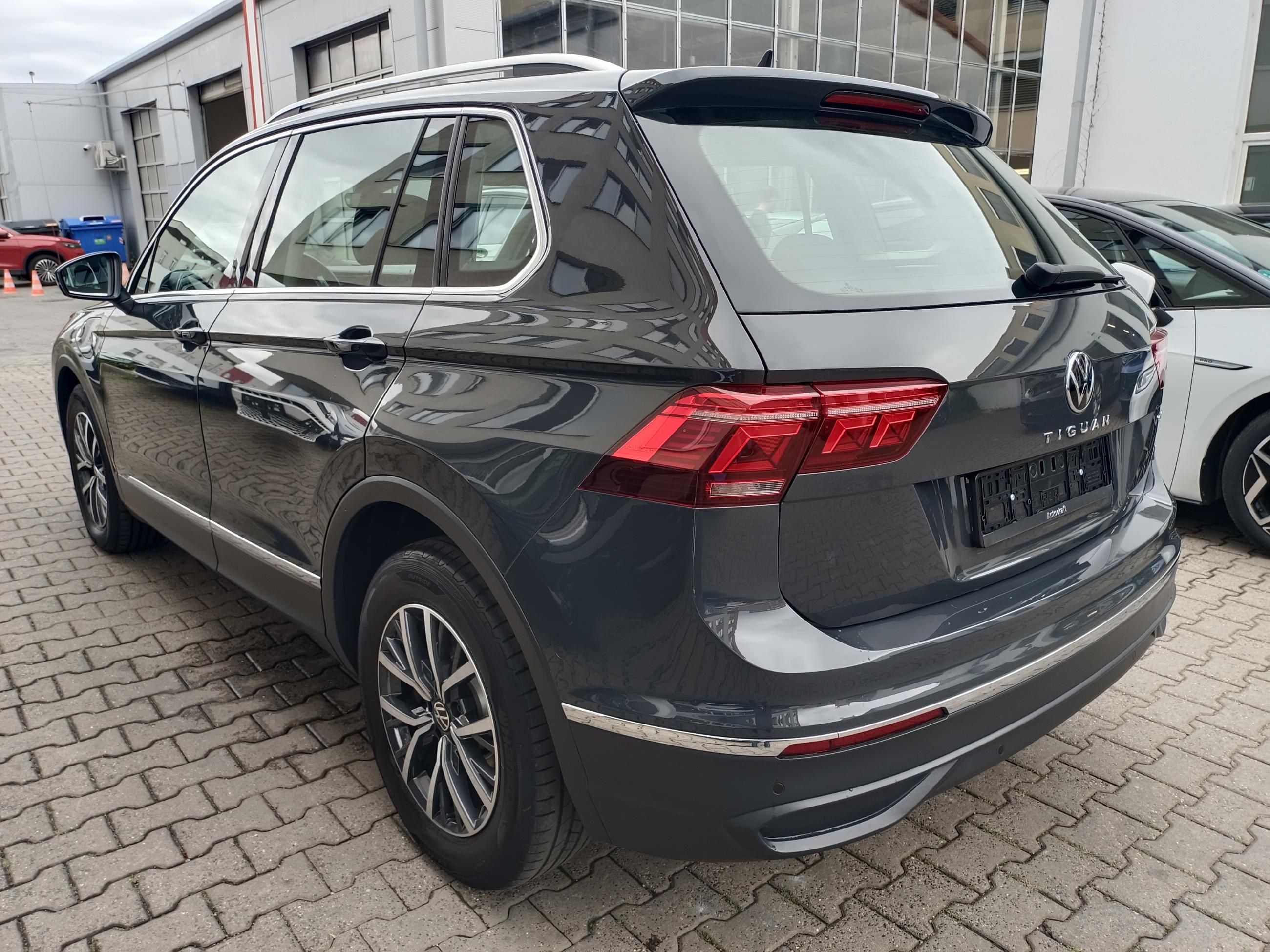 Volkswagen Tiguan, 1.4 TSI eHybrid PHEV 180kW DSG - fotka 5