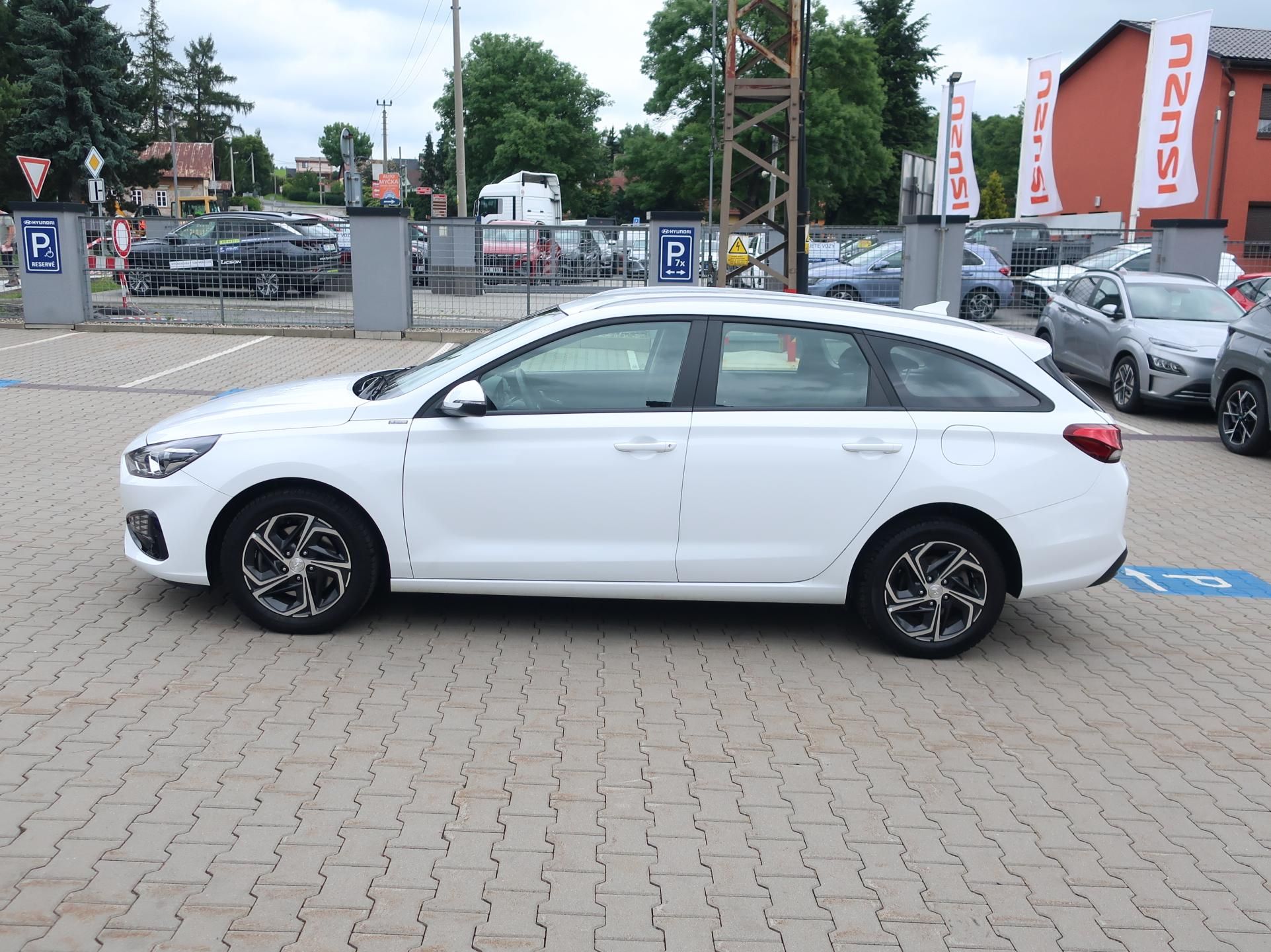 Hyundai i30, WG 1.0T-GDi 88kW COMFORT - fotka 4