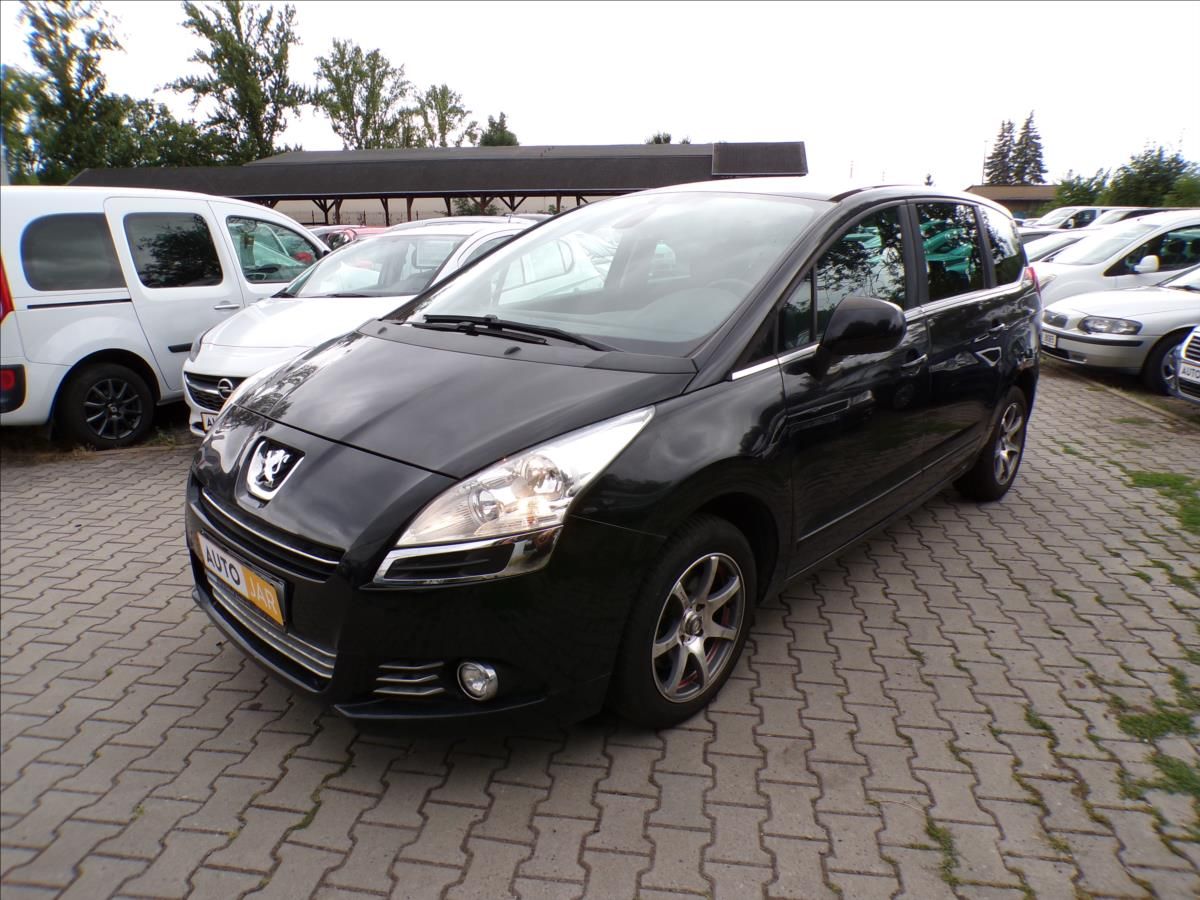 Peugeot 5008, 2,0 HDI  TAŽNÉ ZAŘÍZENÍ - fotka 2