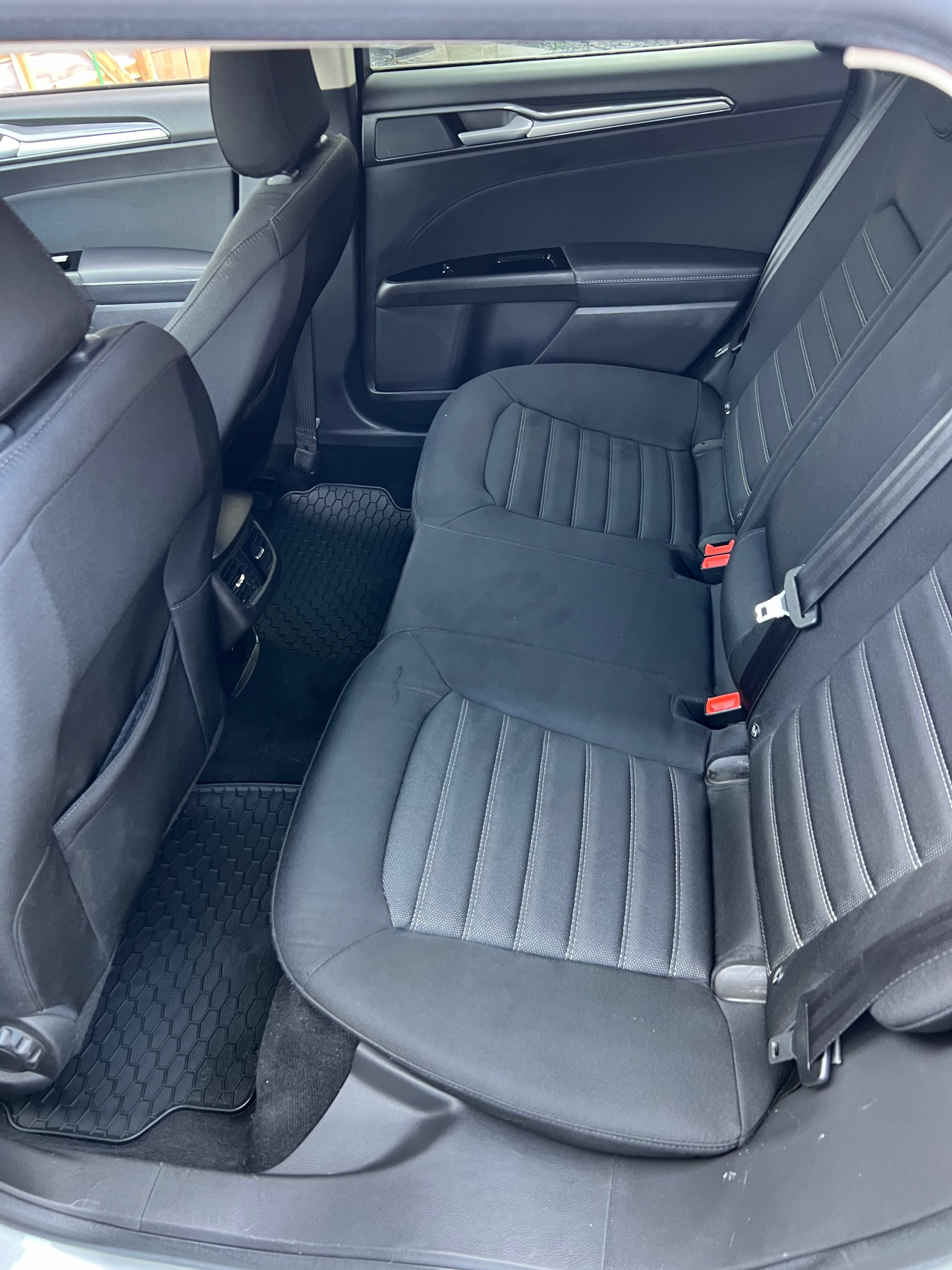 Ford Mondeo, 2.0 - fotka 5