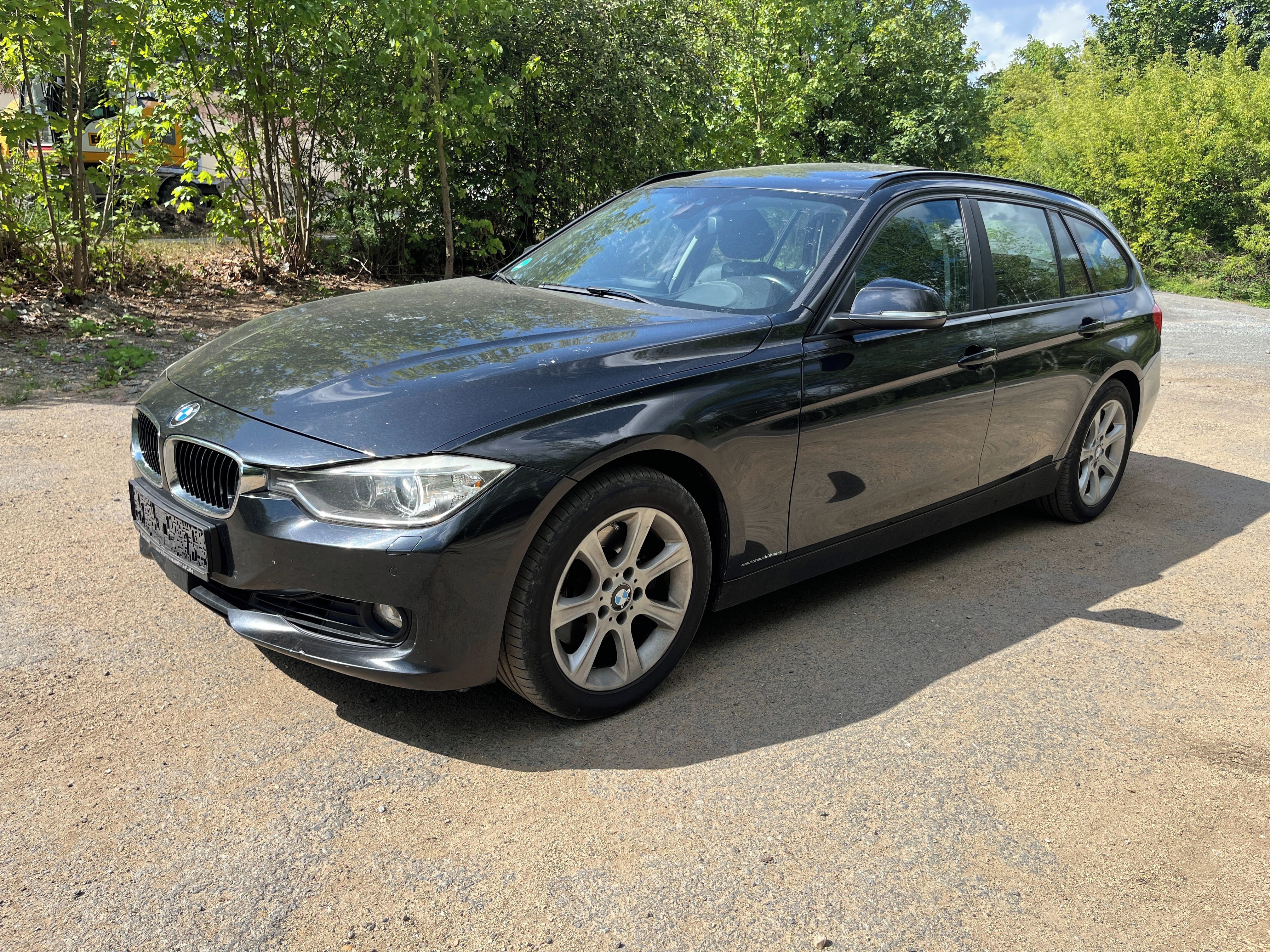 BMW Řada 3, 330D 190kw alu kola top výbava - fotka 2