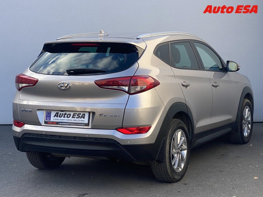 Hyundai Tucson, 1.7CRDi,2.maj,ČR,GO Czech - fotka 4