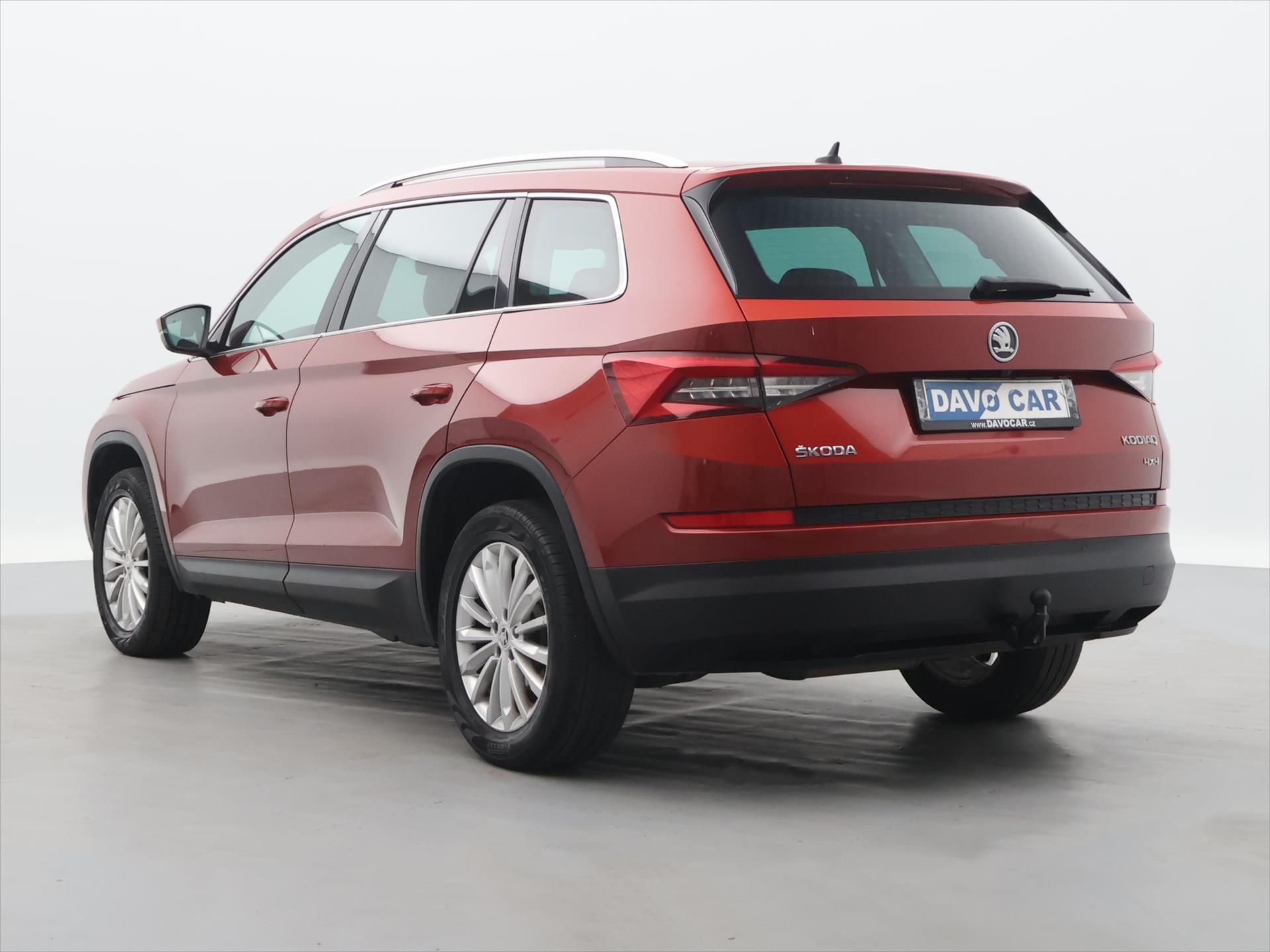 Škoda Kodiaq, 2,0 TDI 140kW DSG 7míst CZ 4x4 - fotka 5