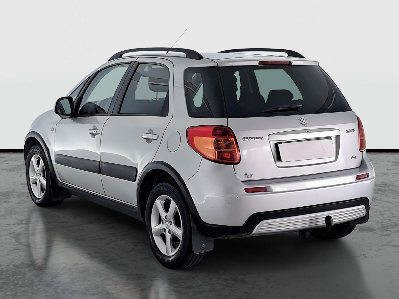 Suzuki SX4, 1.6 VVT, 4X4, ČR,1.maj - fotka 4
