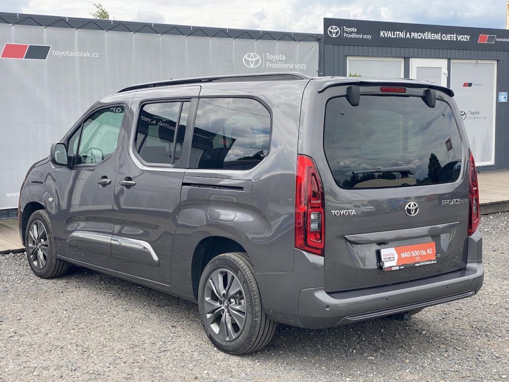 Toyota Proace City Verso, 1.2iT, ČR, Family, 7 míst - fotka 5
