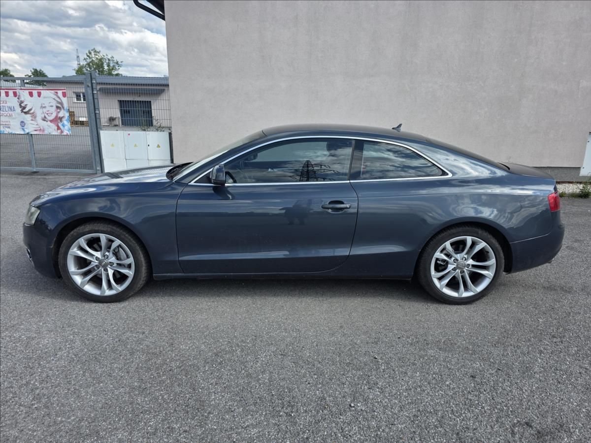 Audi A5, 3,0 3.0TDI 176KW QUATTRO S-LIN - fotka 3