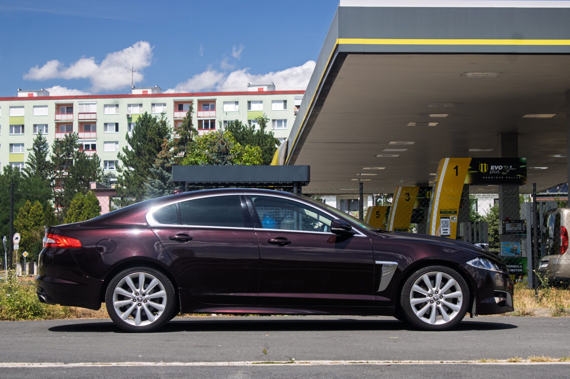 Jaguar XF - fotka 4