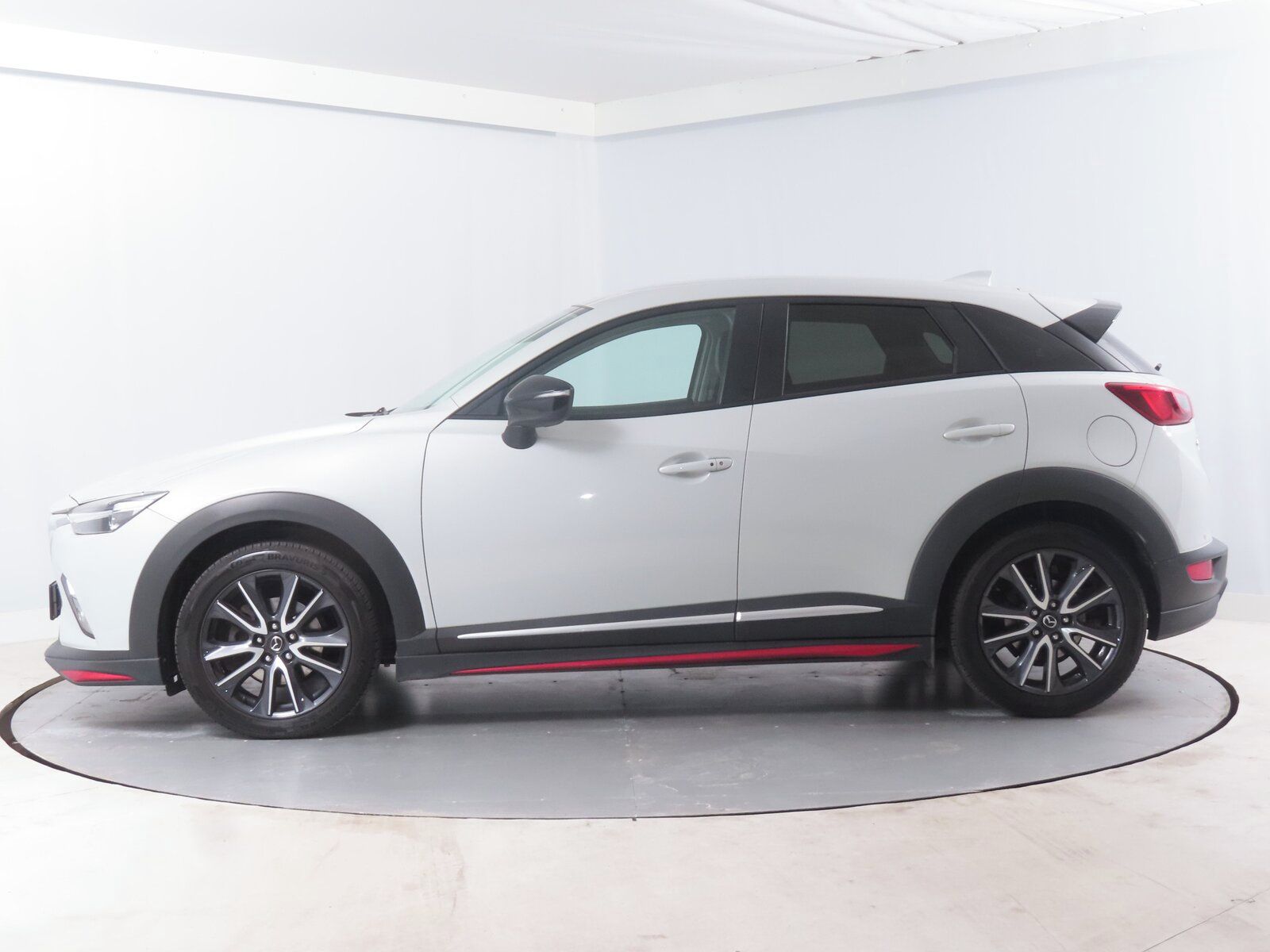 Mazda CX-3, 2.0 Skyactiv-G, 4X4, Kůže - fotka 3