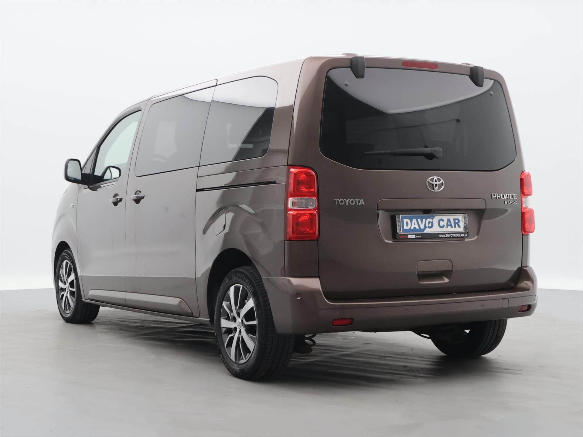Toyota Proace, 2,0 TDI 130 kW Serv. Kniha CZ - fotka 5