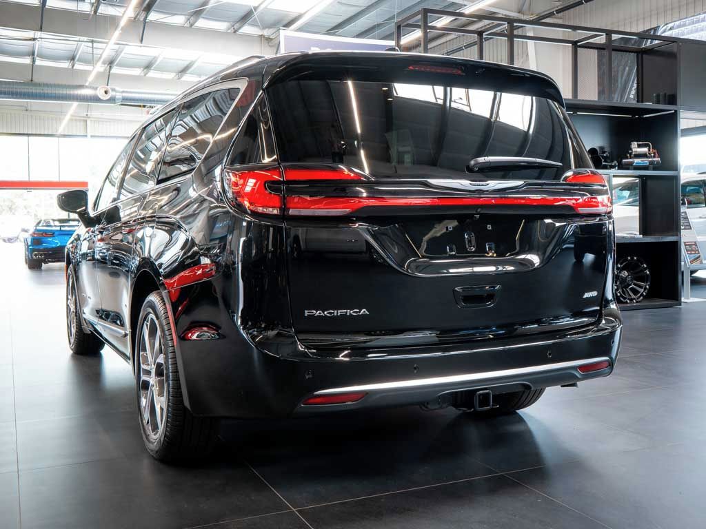 Chrysler Pacifica, 3.6 V6 Pinnacle AWD 2x LCD - fotka 4