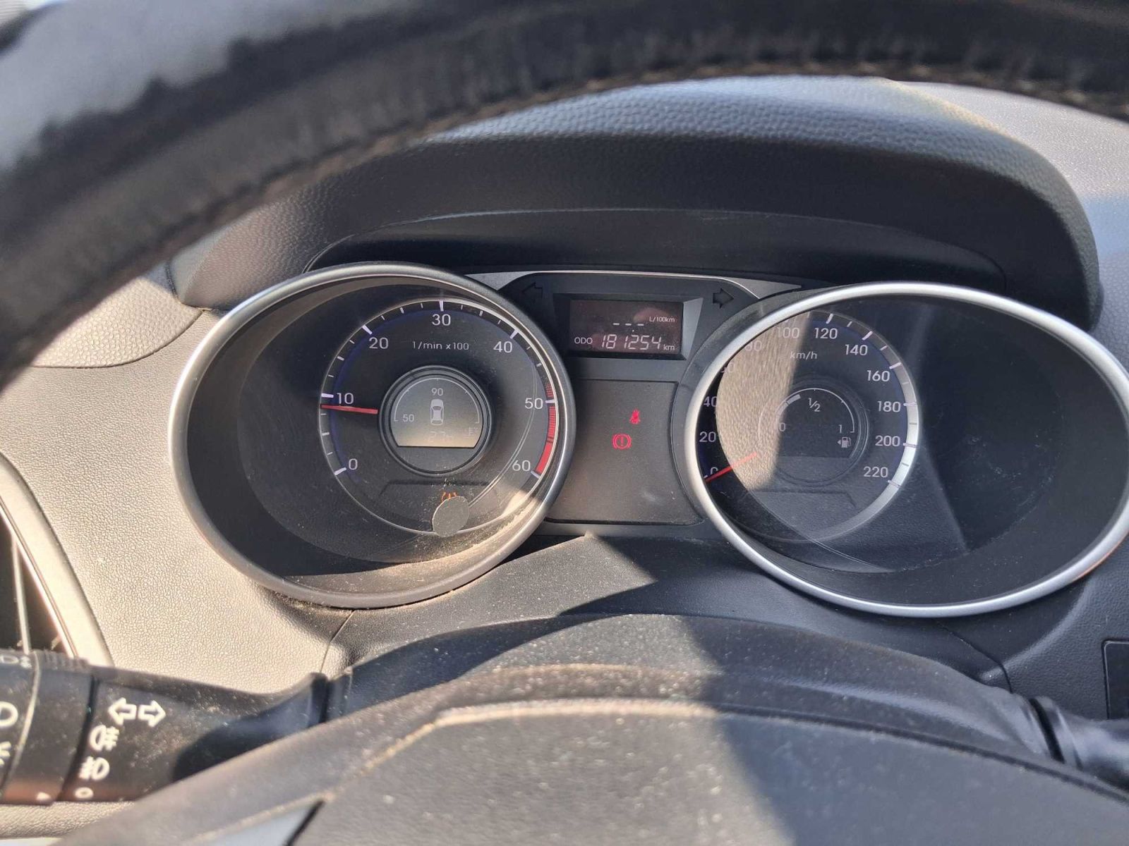 Hyundai ix35, 1.7 CRDi, Serv.kniha - fotka 3