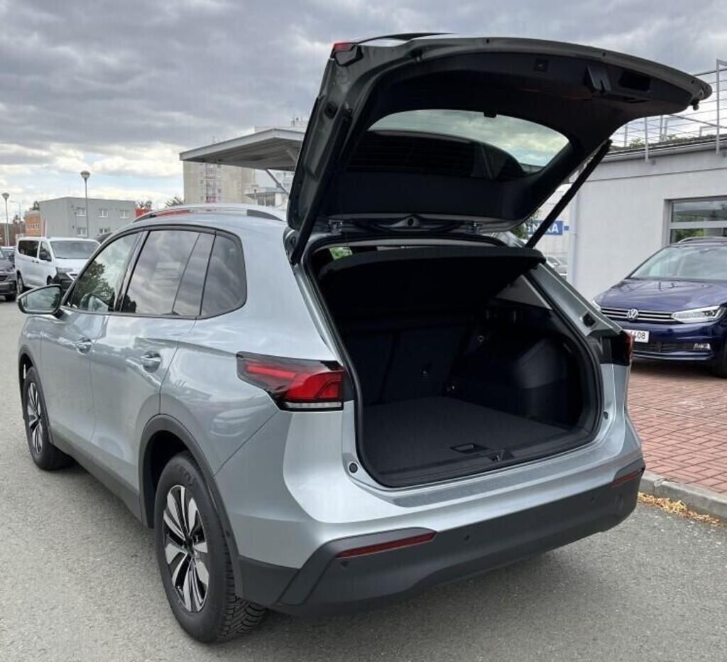 Volkswagen Tiguan, Love 1,5 eTSI mHEV 1,5 eTSI 11 - fotka 4