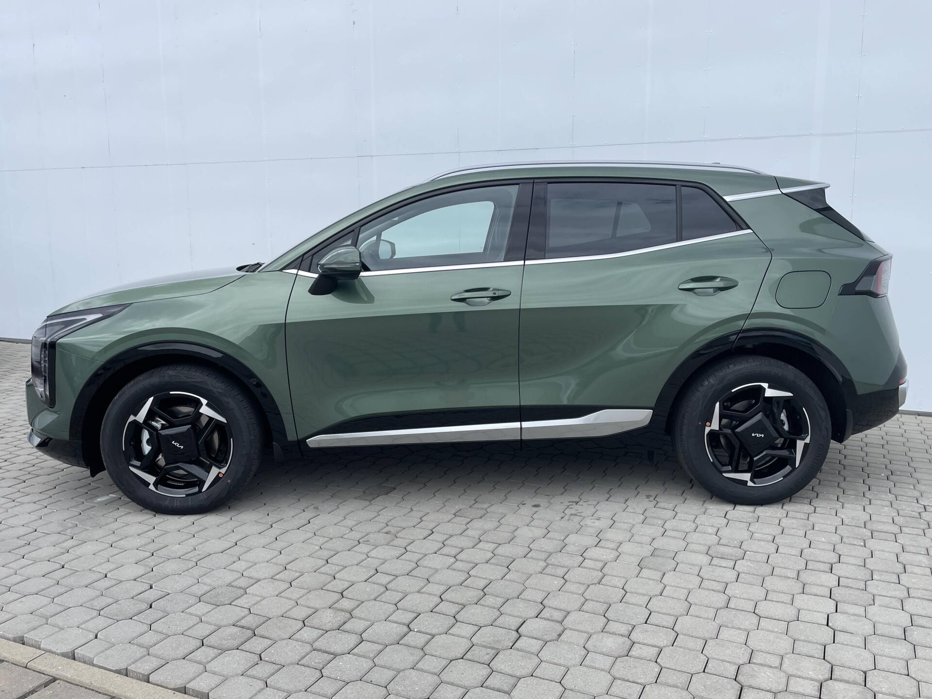 Kia Sportage, TOP 7DCT 4x2 1,6 T-GDi - fotka 3