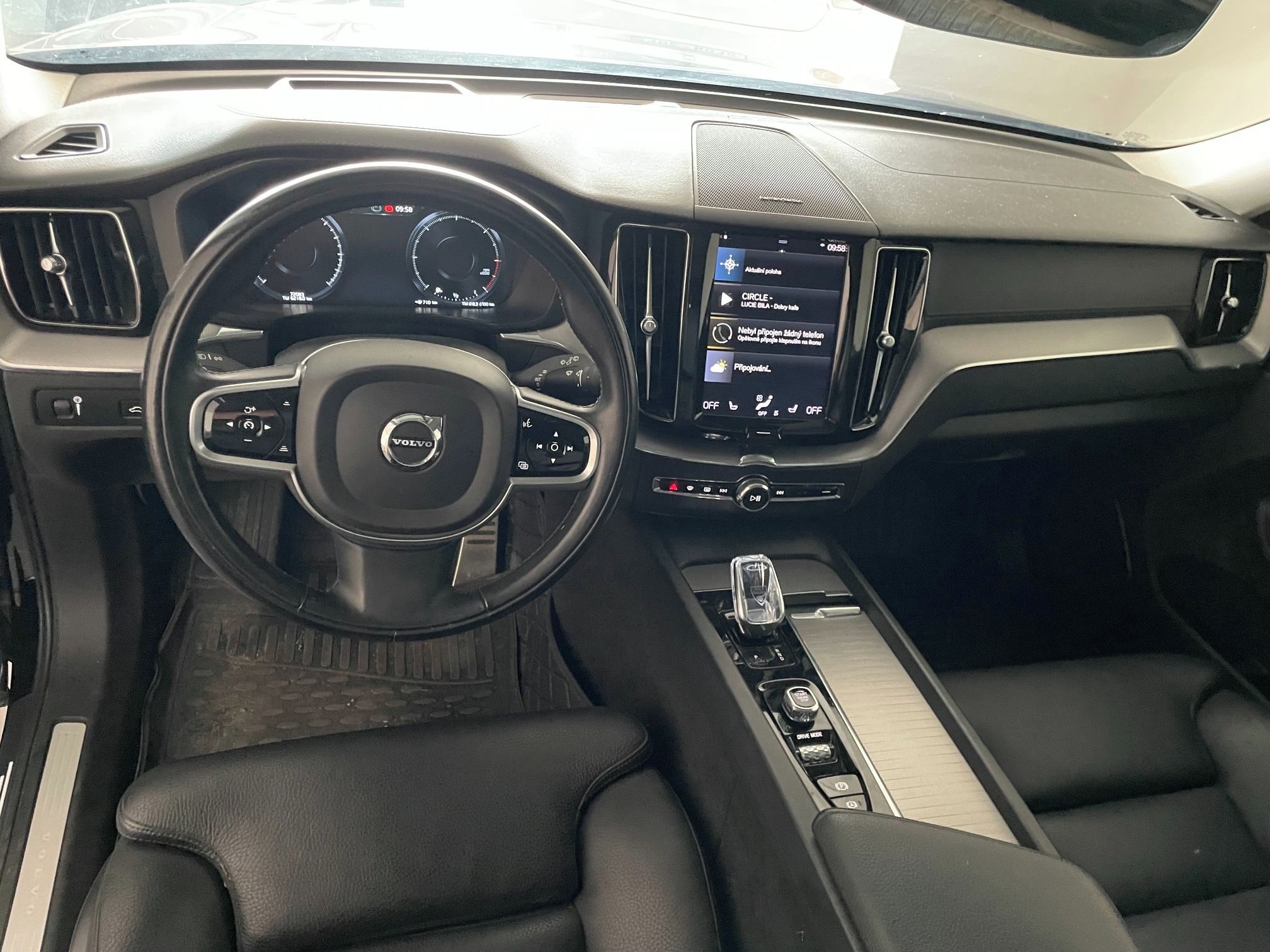 Volvo XC60 - fotka 6