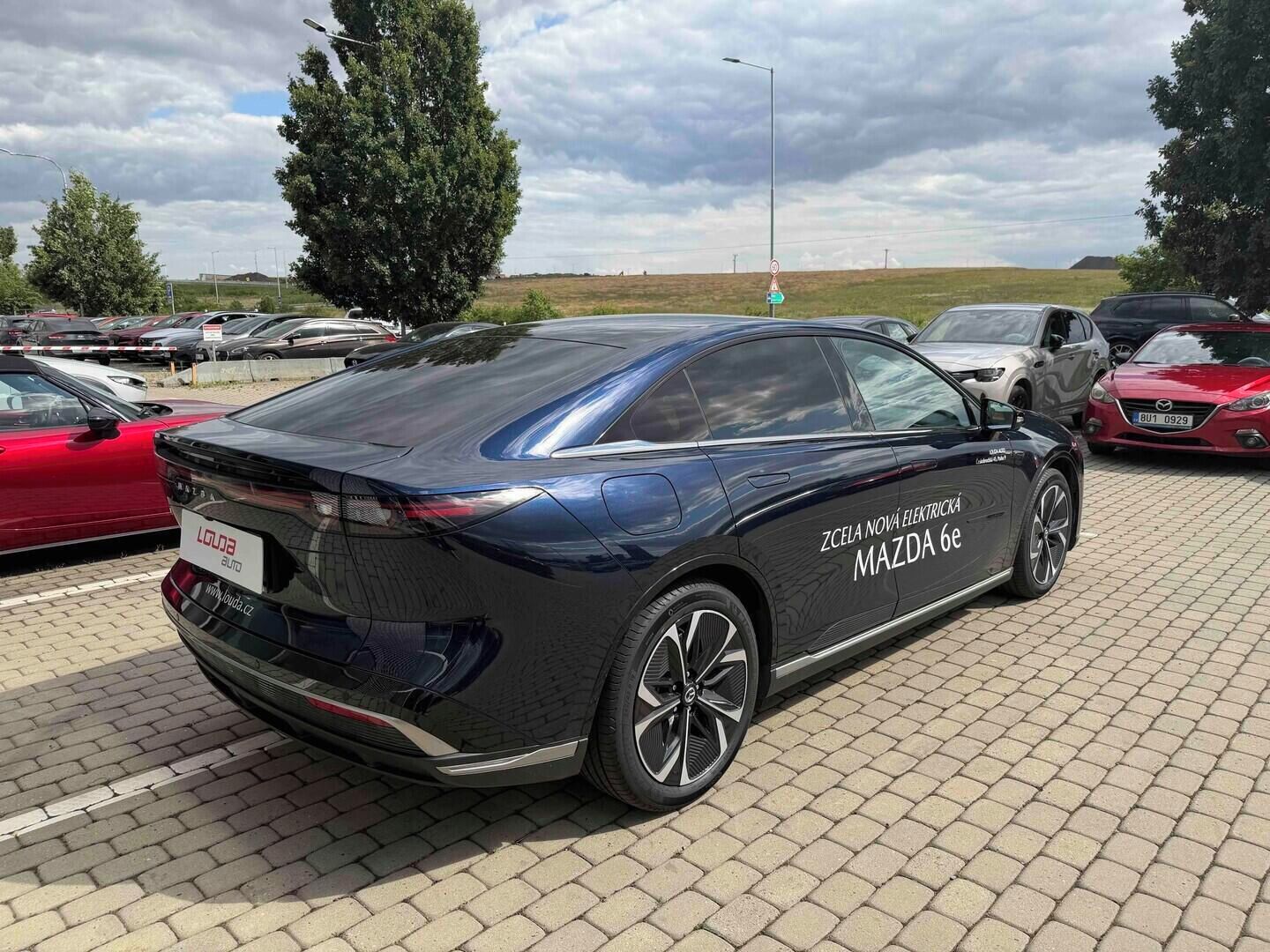Mazda 6e, Takumi Plus 5 HB  EV 245ps LR - fotka 5