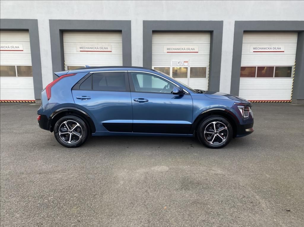 Kia Niro, 1,6 GDI HEV STYLE 6DCT - fotka 4