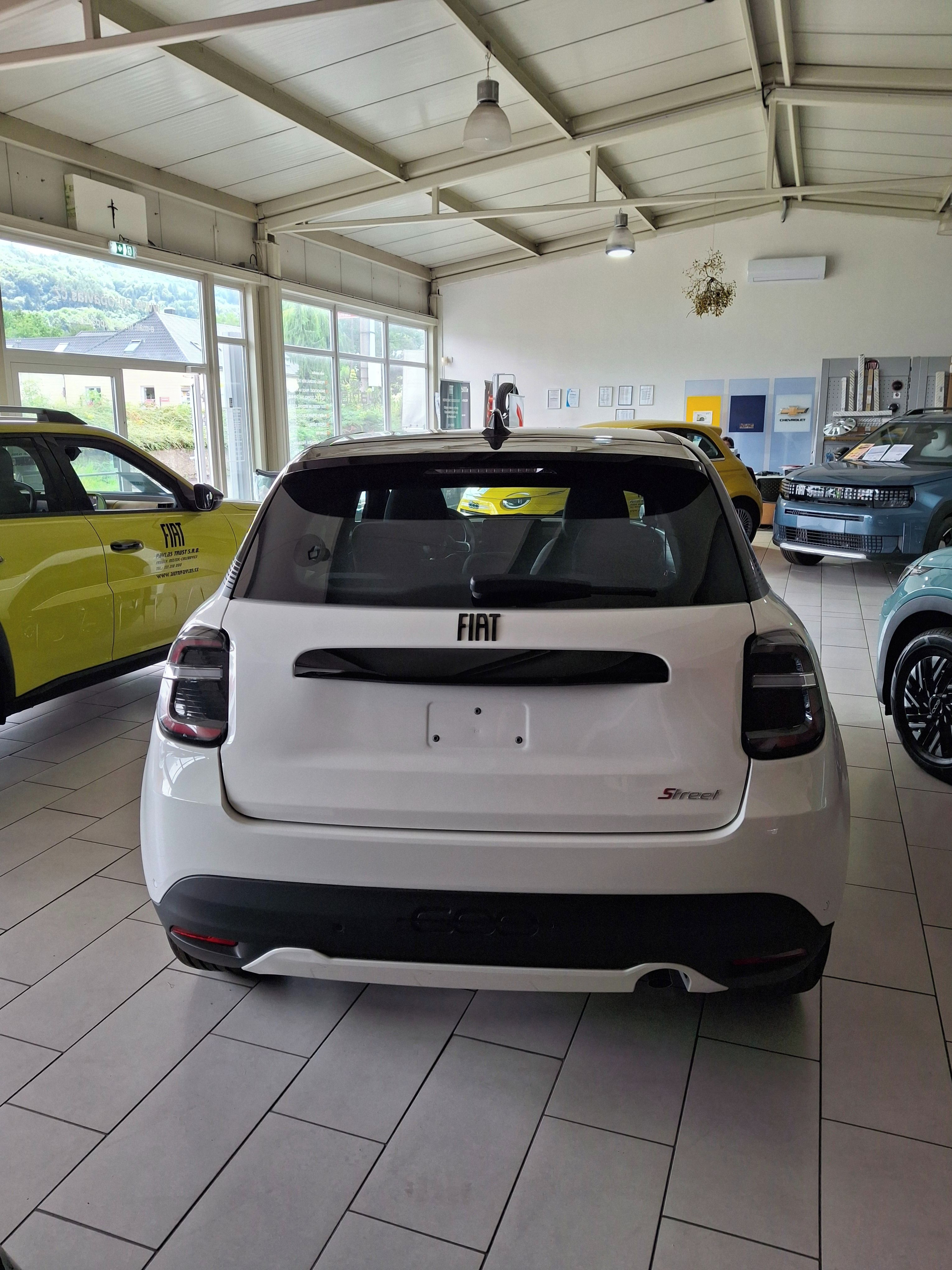 Fiat 600, STREET 1.2 MANUÁL - fotka 6