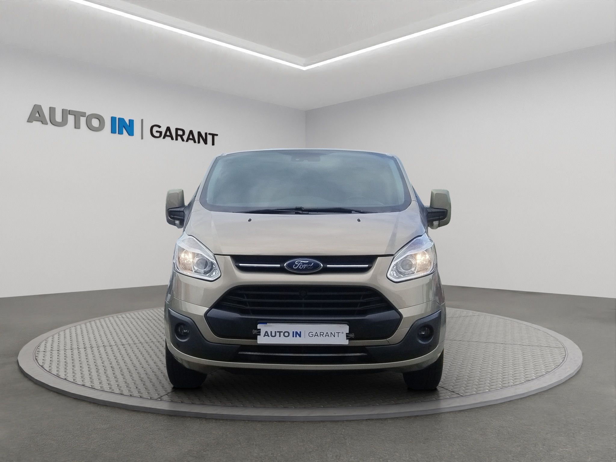 Ford Tourneo Custom, Titanium L2 96kW, 1MAJ, ČR, ta - fotka 2