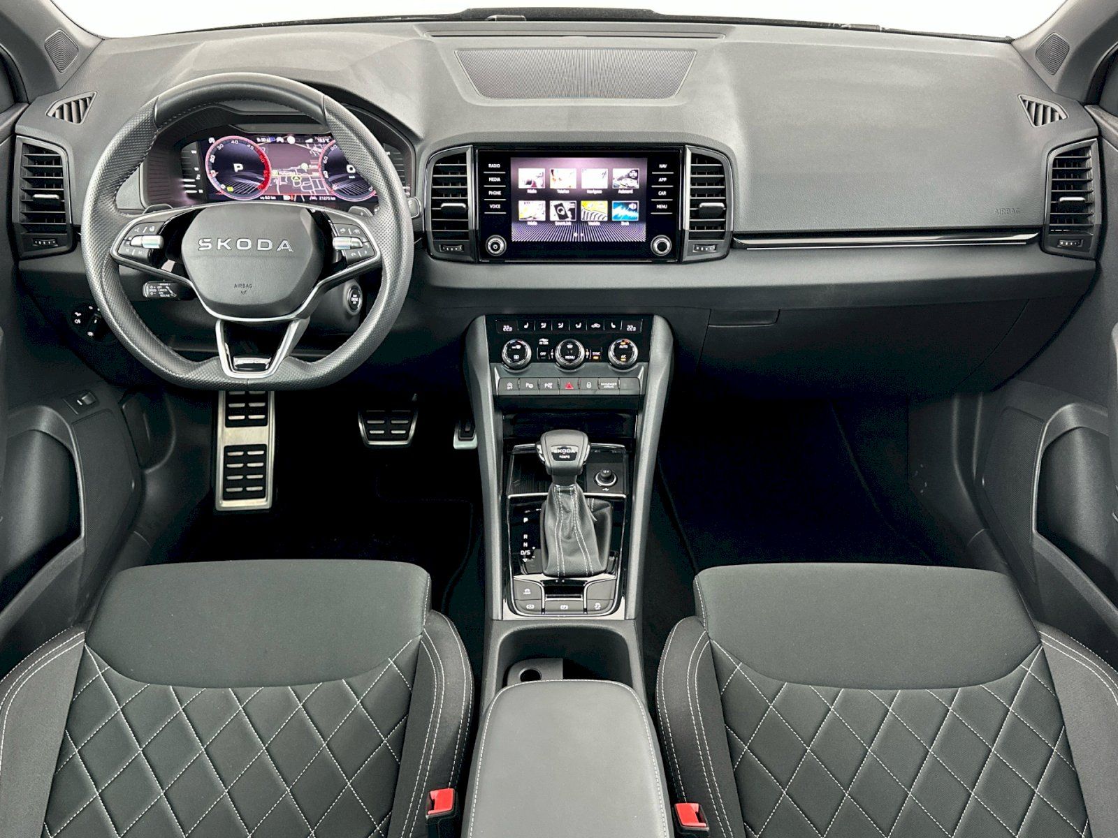 Škoda Karoq, DSG 2.0TDI 110kW 4x4 SportLine - fotka 5