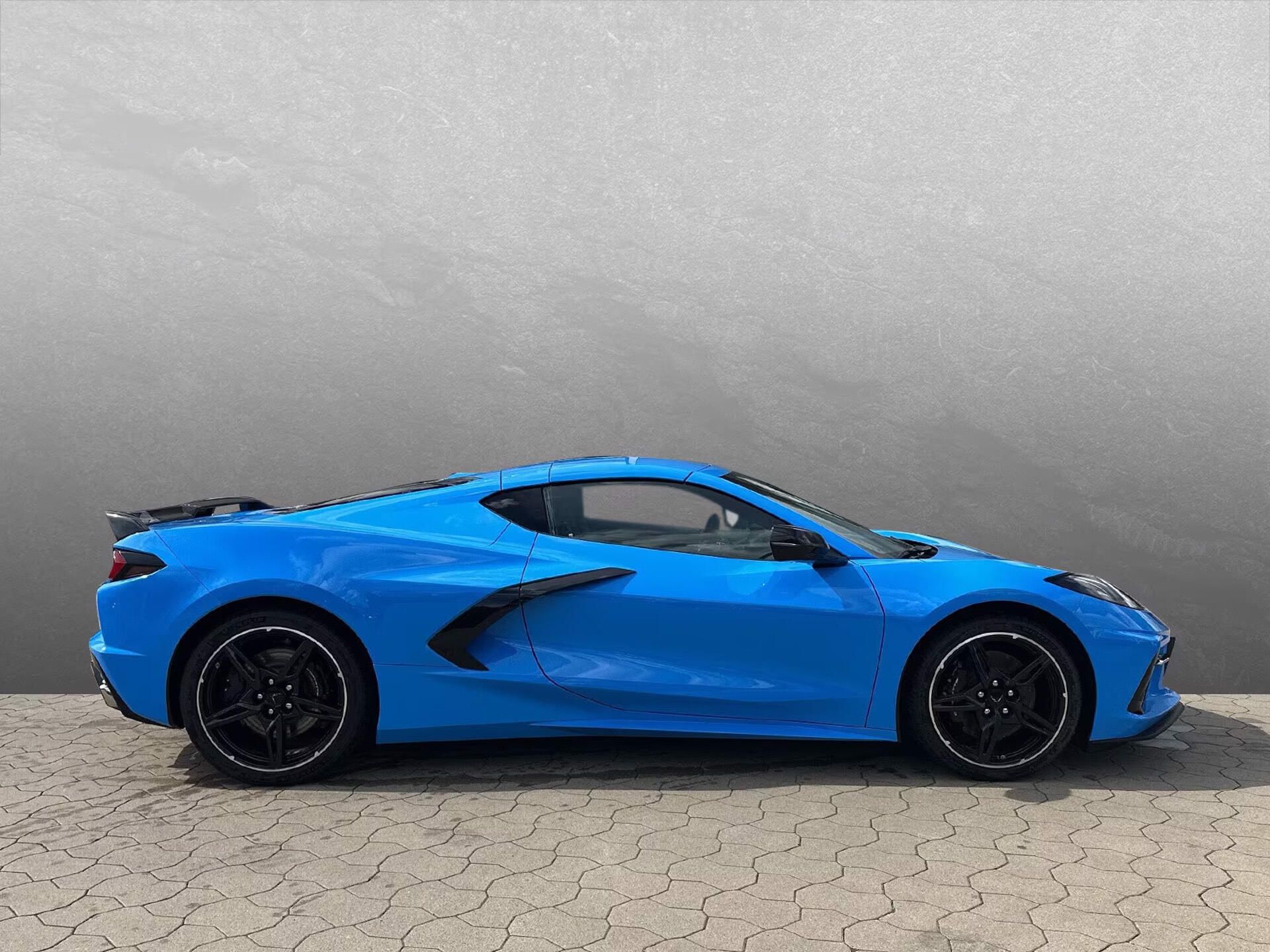 Chevrolet Corvette, C8 Stingray 3LT Z51 - fotka 3
