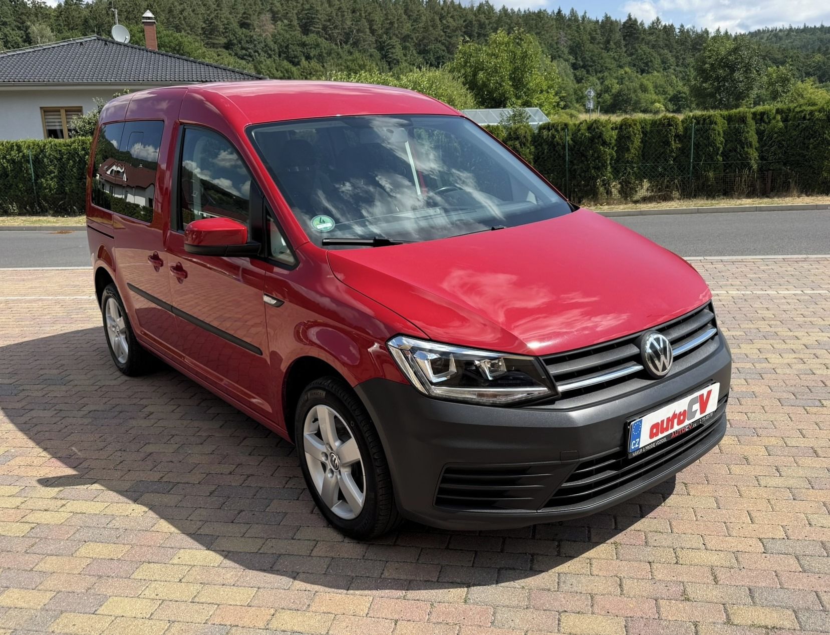 Volkswagen Caddy, 2.0 TDI 110kW DSG LED WEBASTO - fotka 5
