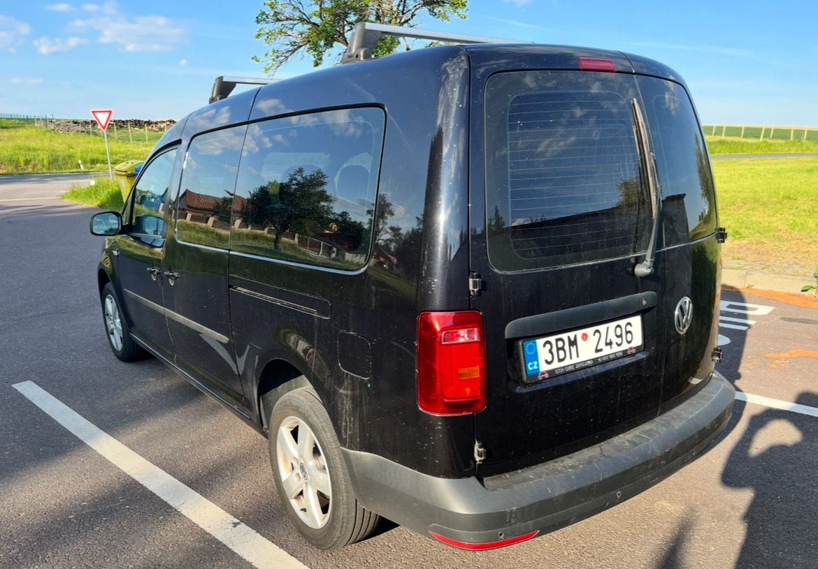 Volkswagen Caddy, Volkswagen Caddy Maxi 2.0 TDI - fotka 2