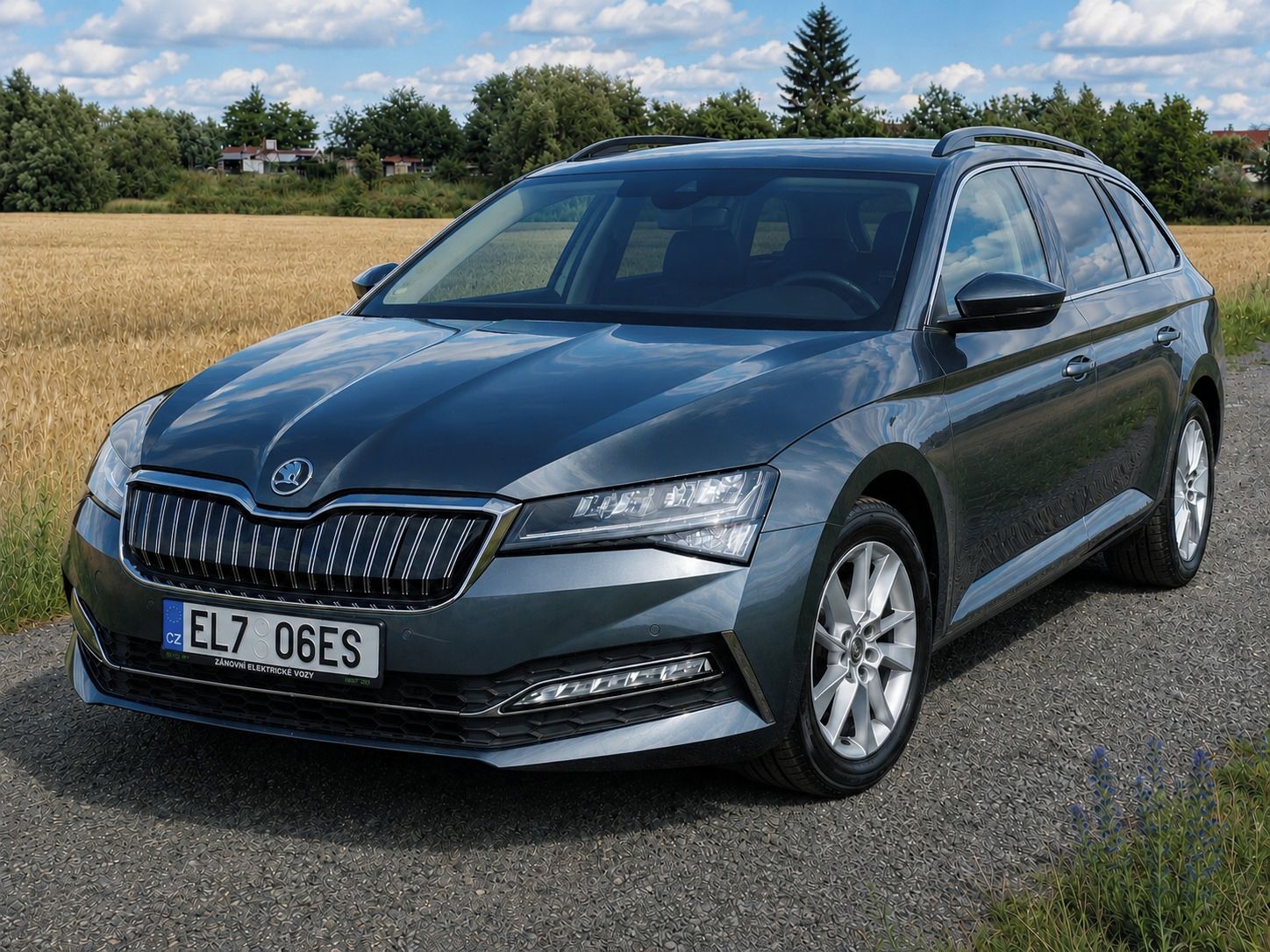 Škoda Superb, PHEV, 13 kWh SOH 96,6% DPH - fotka 3