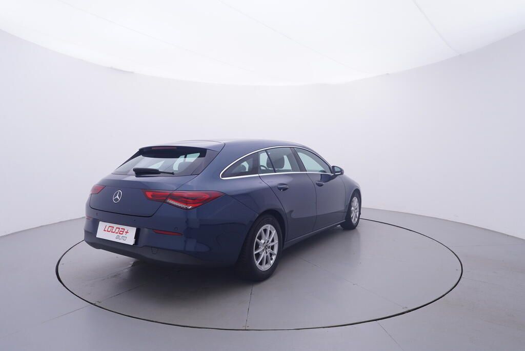 Mercedes-Benz CLA, 1.3 . 100 kW - fotka 5