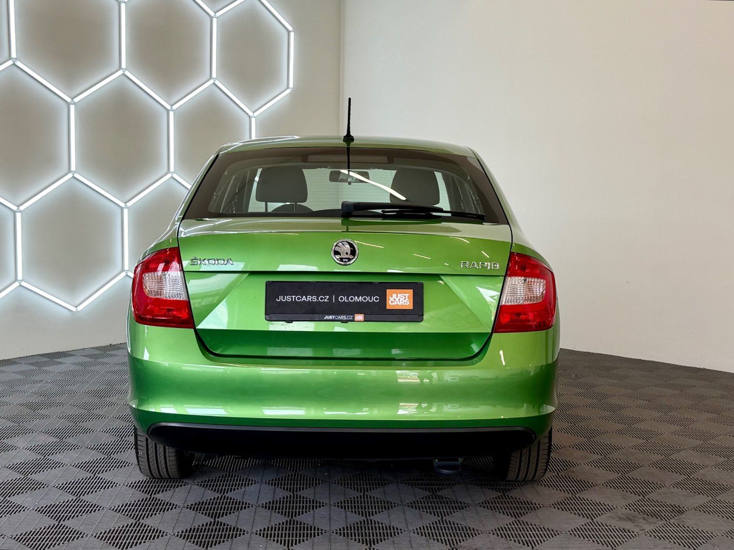 Škoda Rapid, 1,2TSi, ČR, 66kW - fotka 6