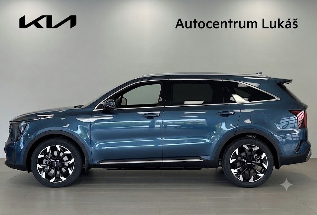 Kia Sorento, skladový vůz k odběru, 5 míst - fotka 3