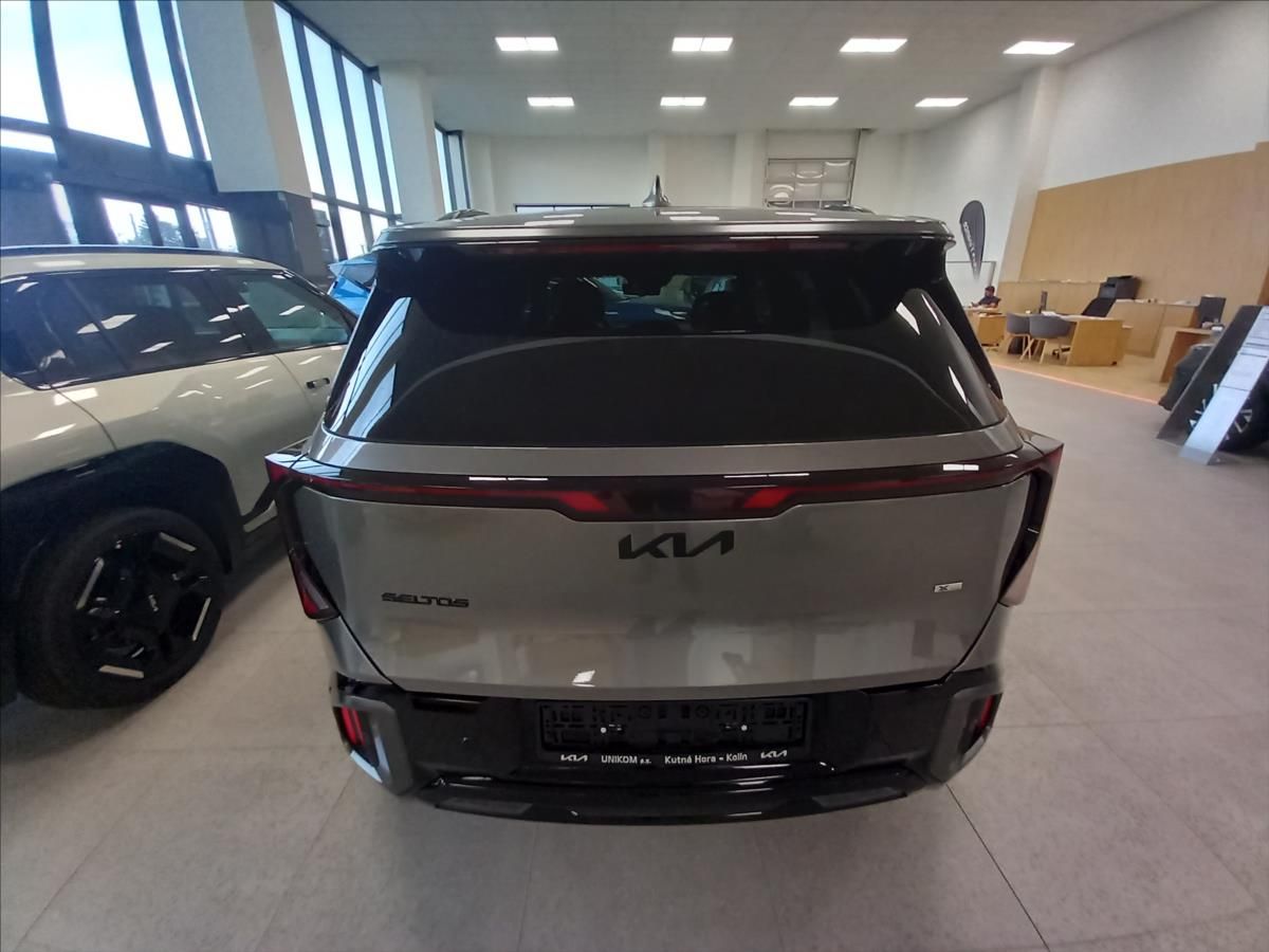 Kia Seltos, 1,6 T-GDi 4x2 7DCT X-LINE - fotka 4