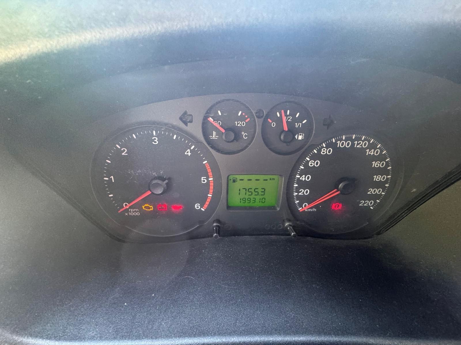 Ford Transit, Ford Transit 9 míst - fotka 6