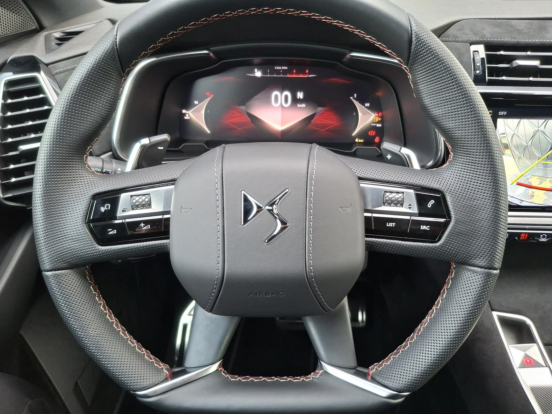 DS 7, PERFORMANCE LINE 1.5 BlueHDi - fotka 5