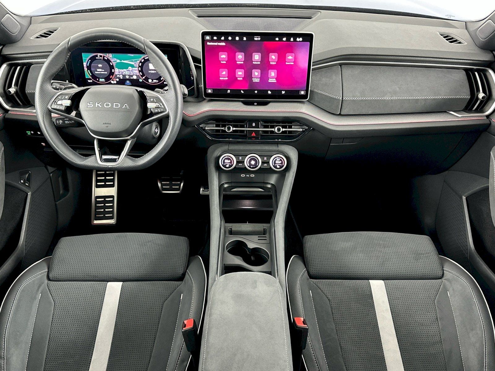 Škoda Kodiaq, DSG iV 1.5TSI 150kW SportLine - fotka 5