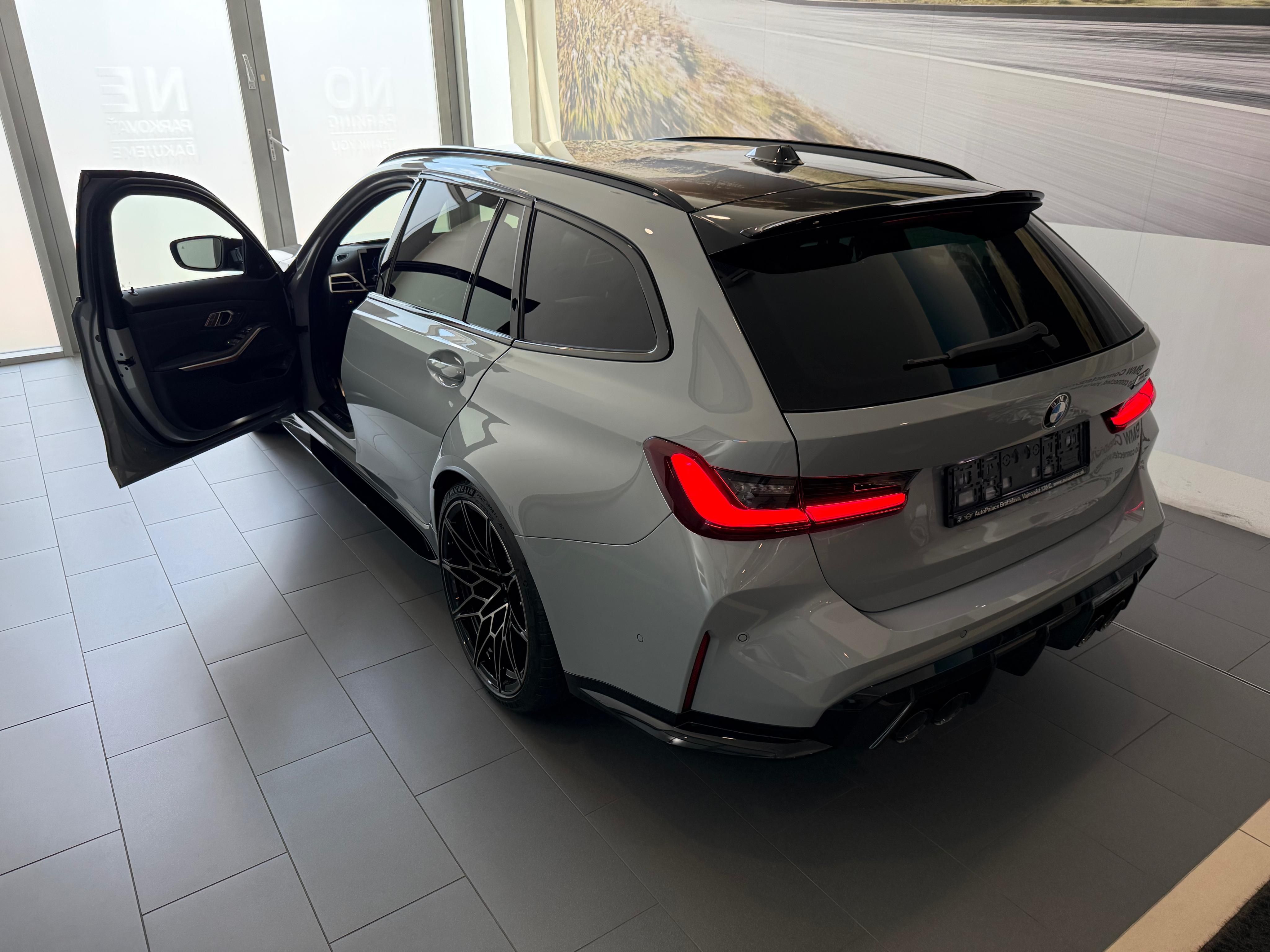 BMW M3, Competition M xDrive Touring - fotka 4